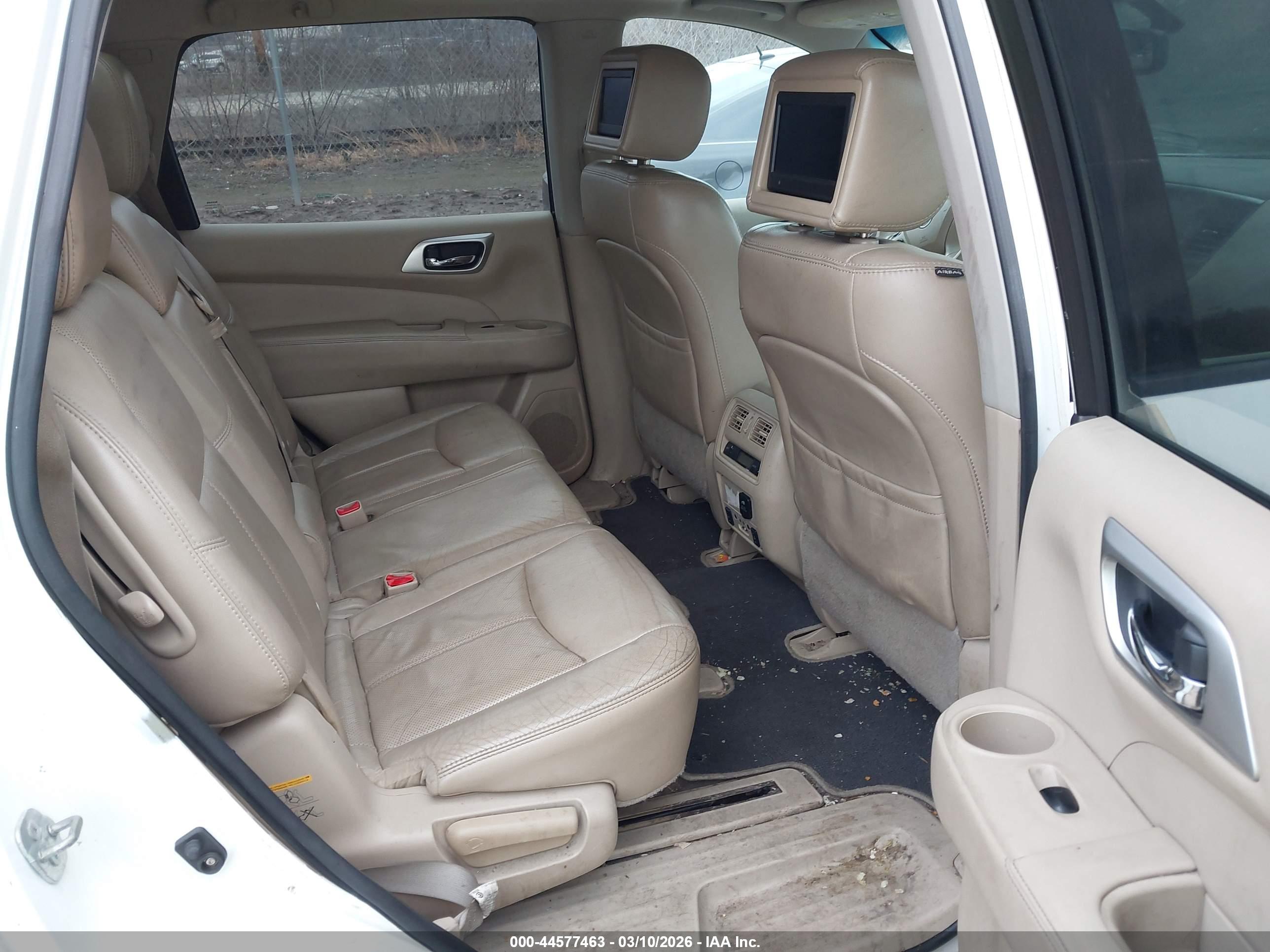 NISSAN PATHFINDER image 8