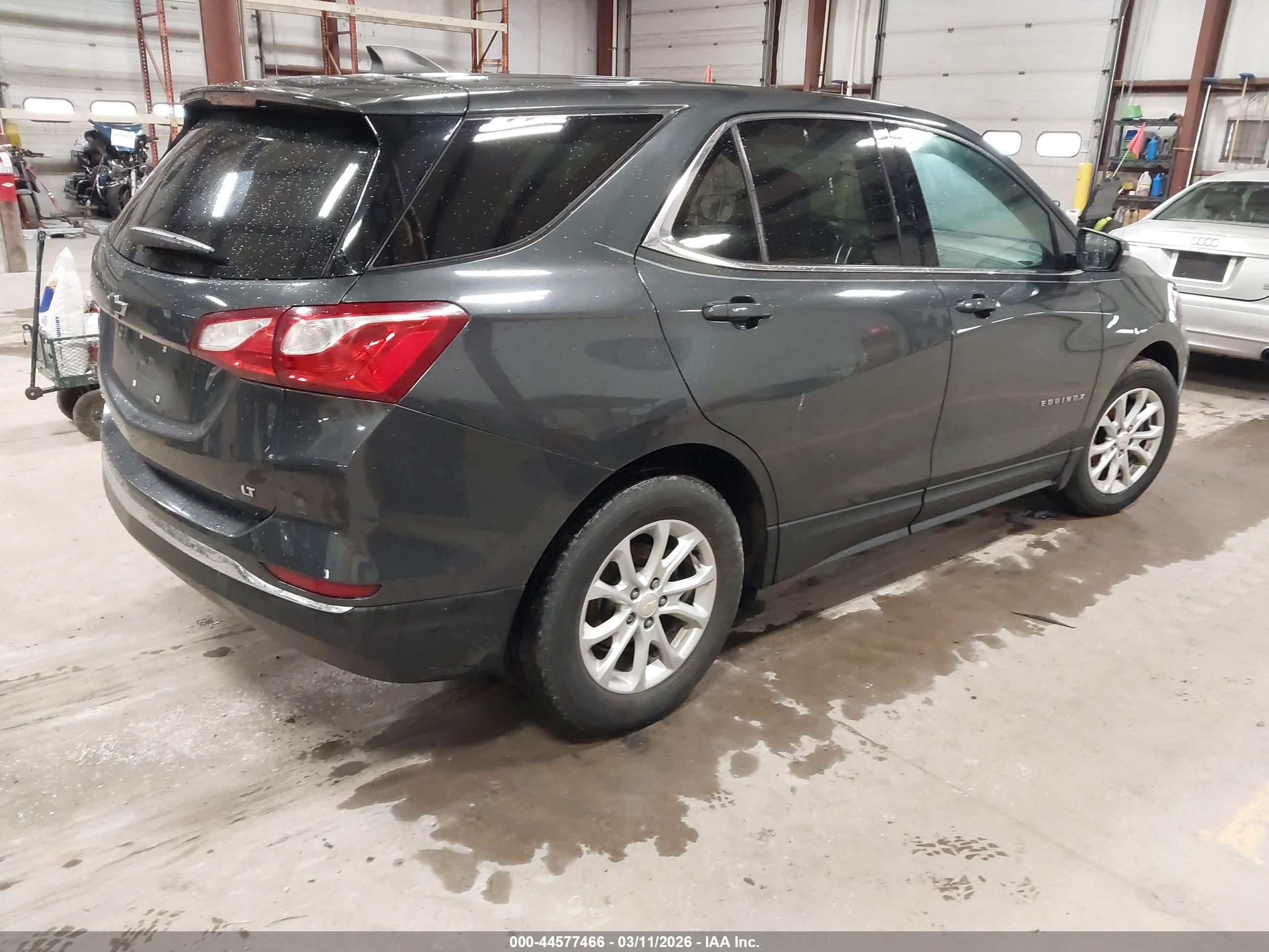 CHEVROLET EQUINOX image 4