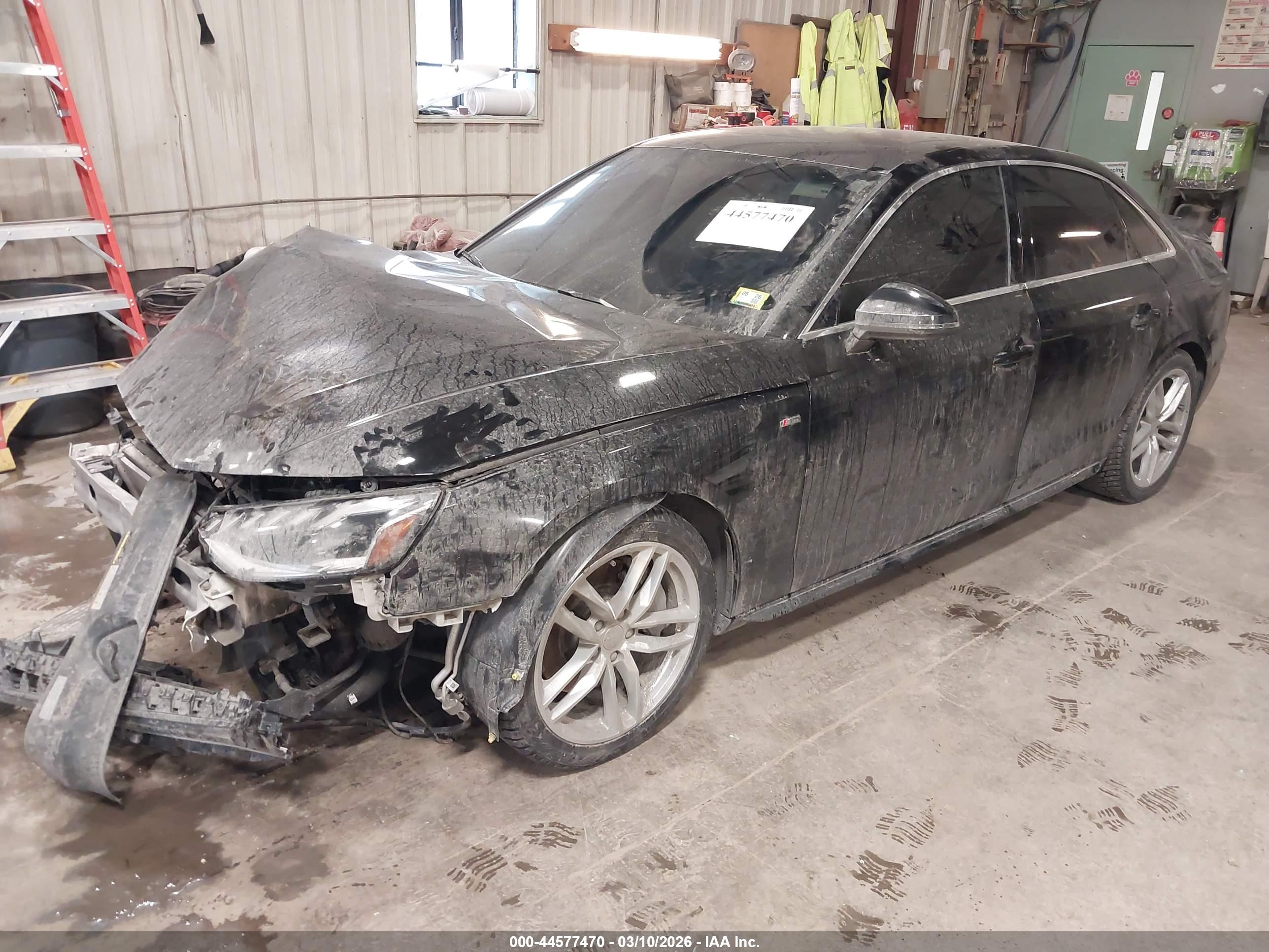 AUDI A4 image 2