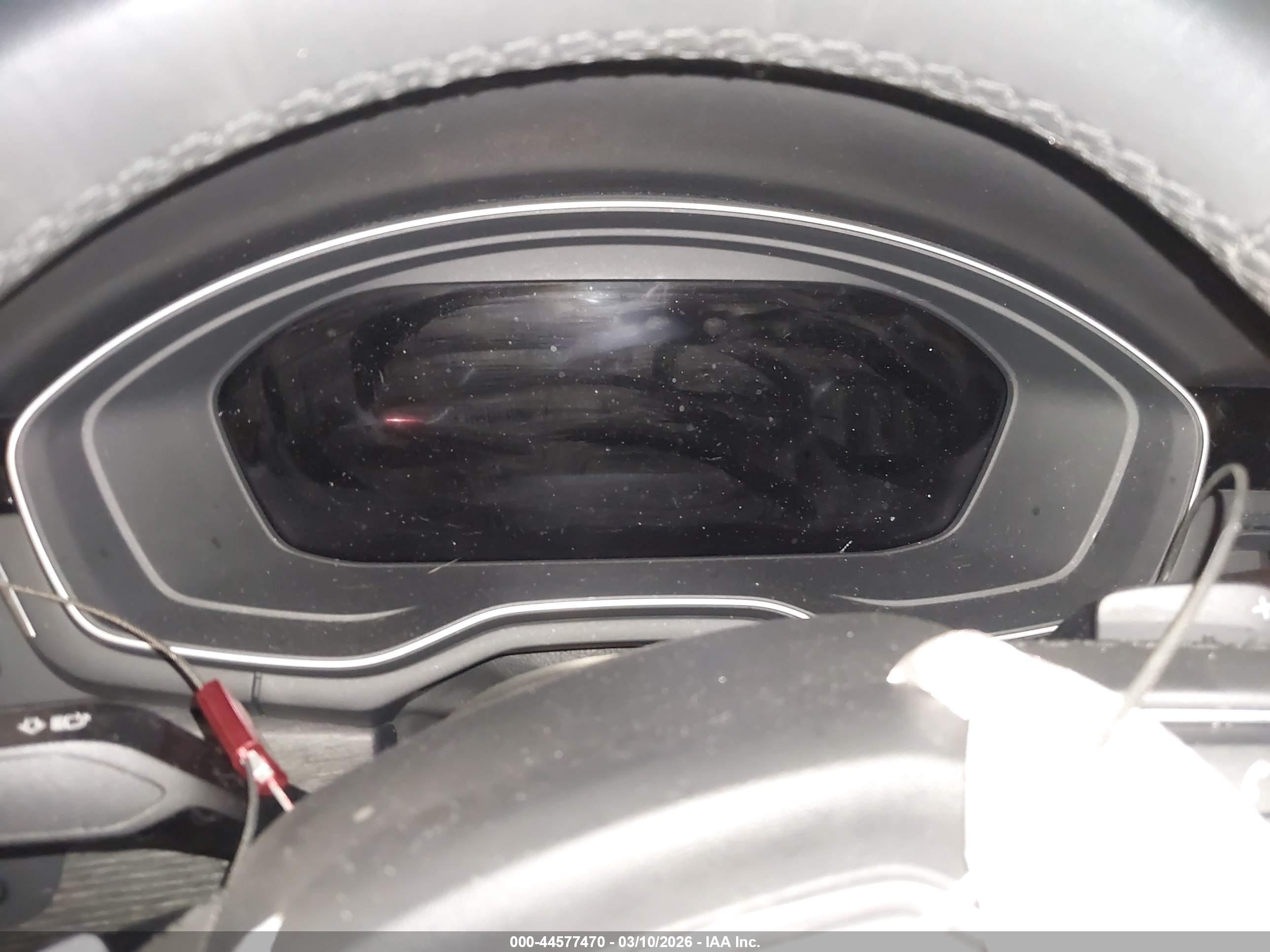 AUDI A4 image 7