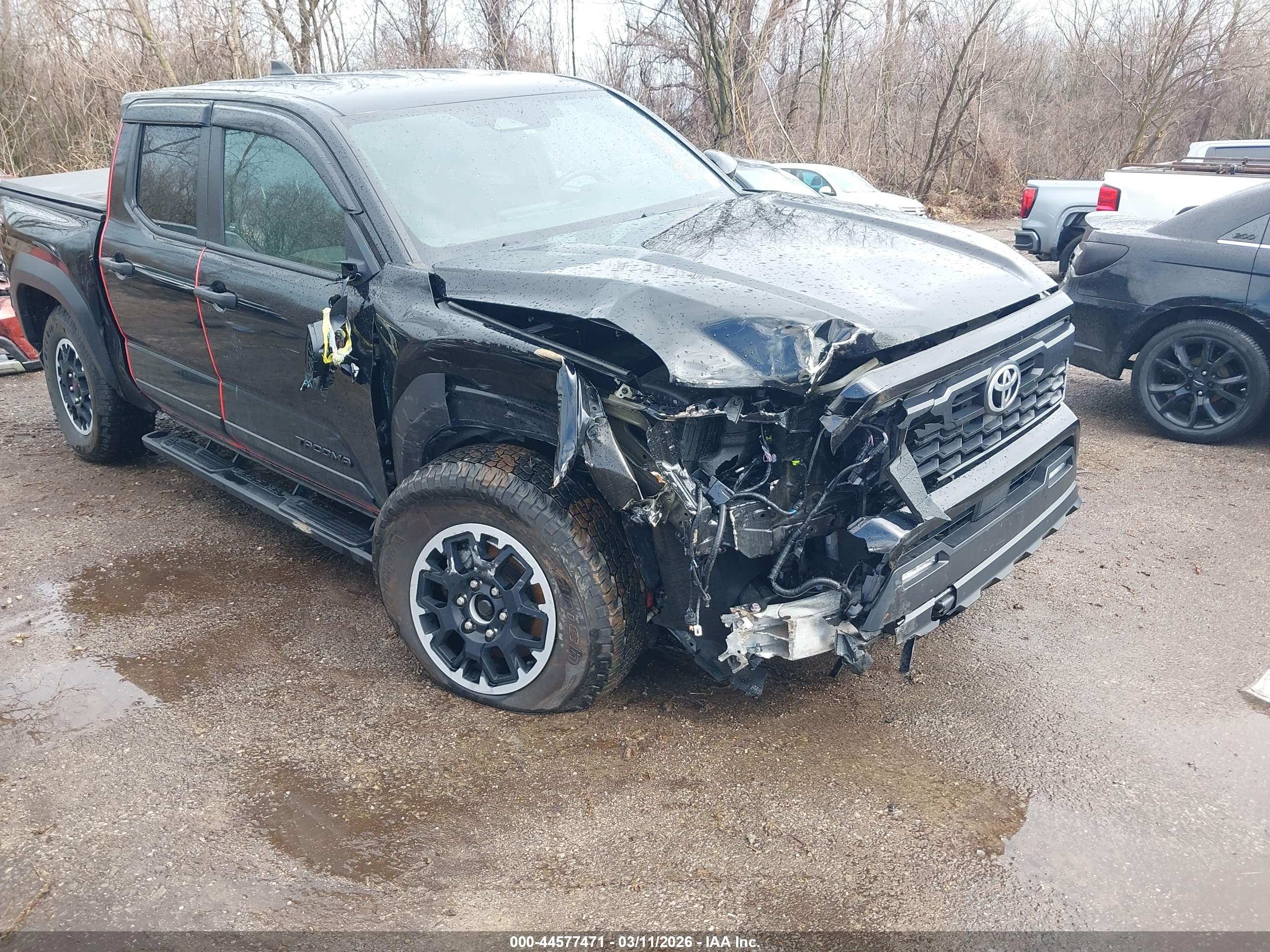 TOYOTA TACOMA image 6