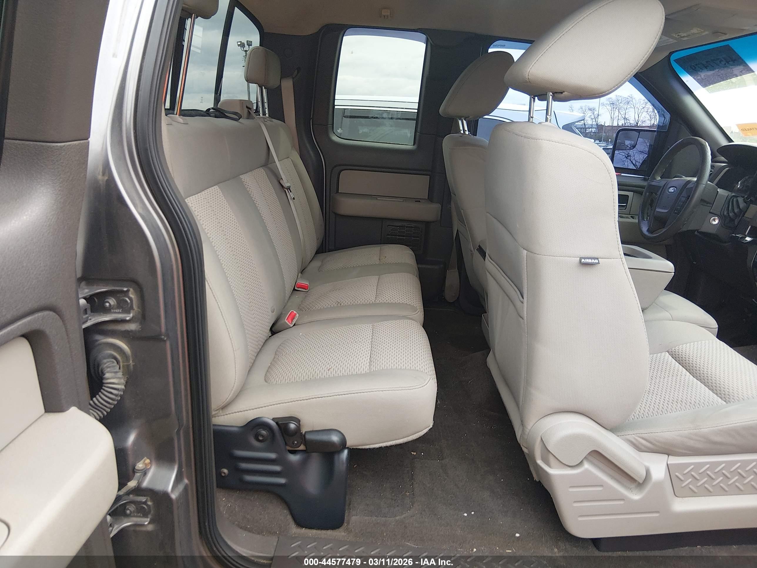 FORD F-150 image 8