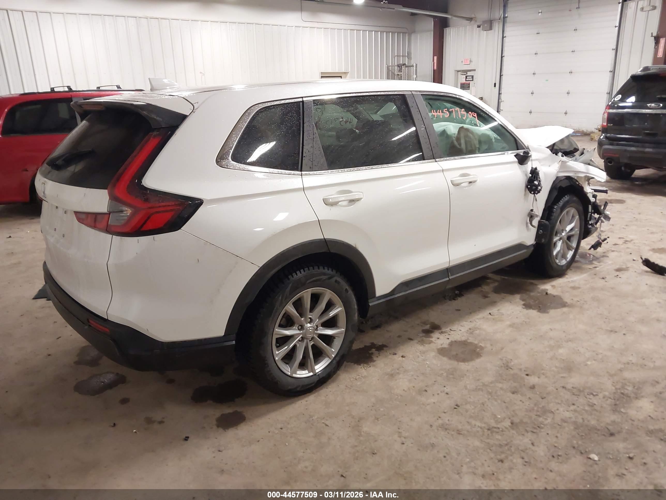 HONDA CR-V image 4