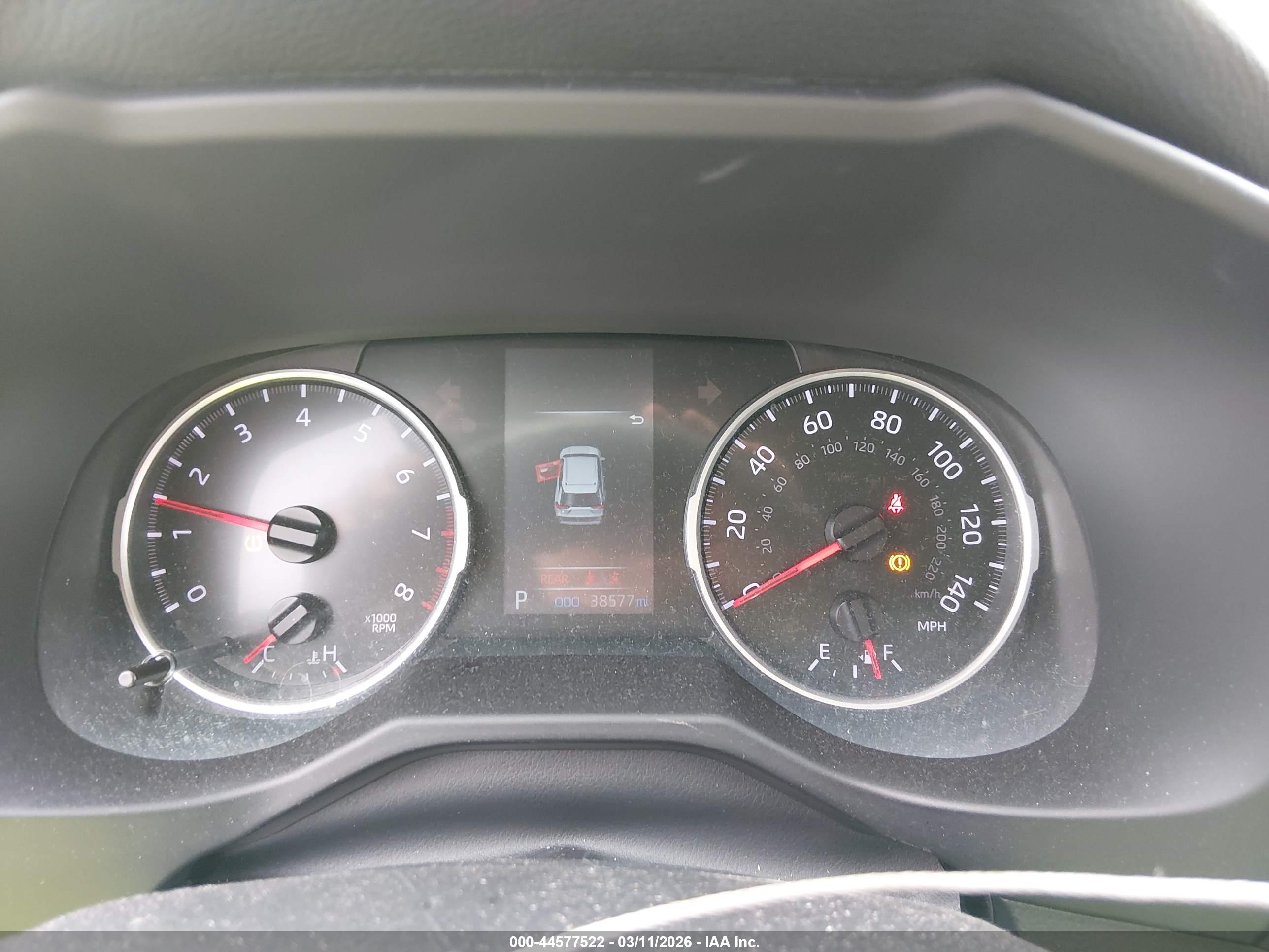 TOYOTA RAV4 image 7
