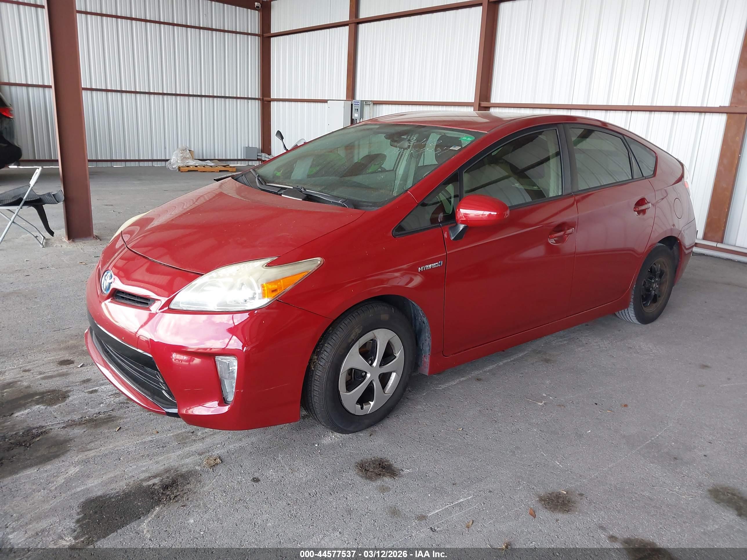 TOYOTA PRIUS image 2