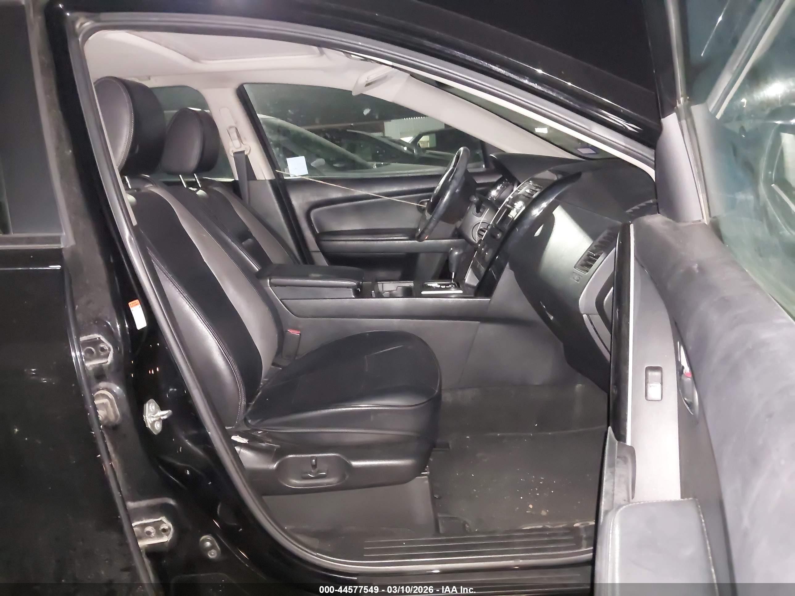 MAZDA CX-9 image 5