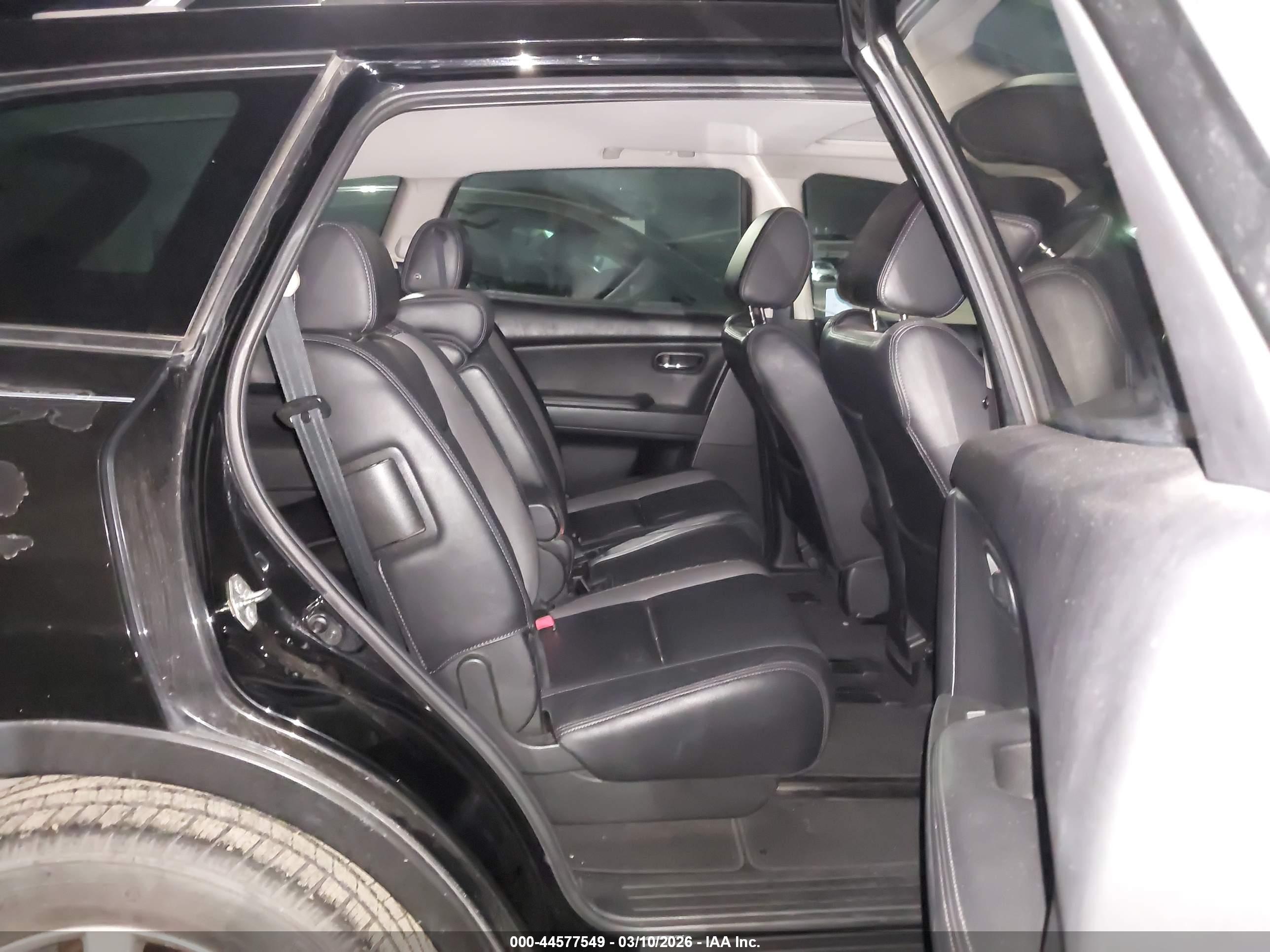 MAZDA CX-9 image 8