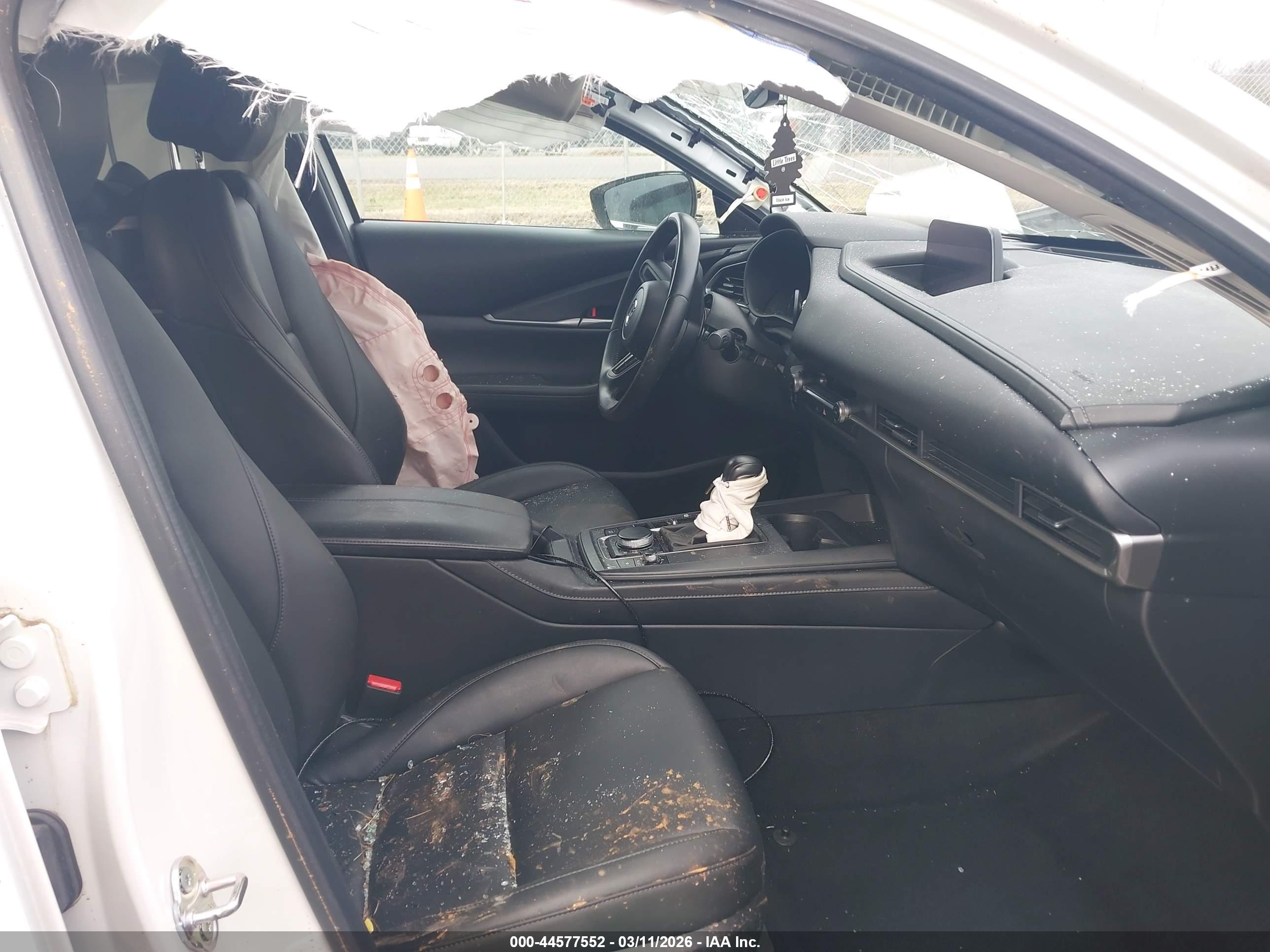 MAZDA CX-30 image 5