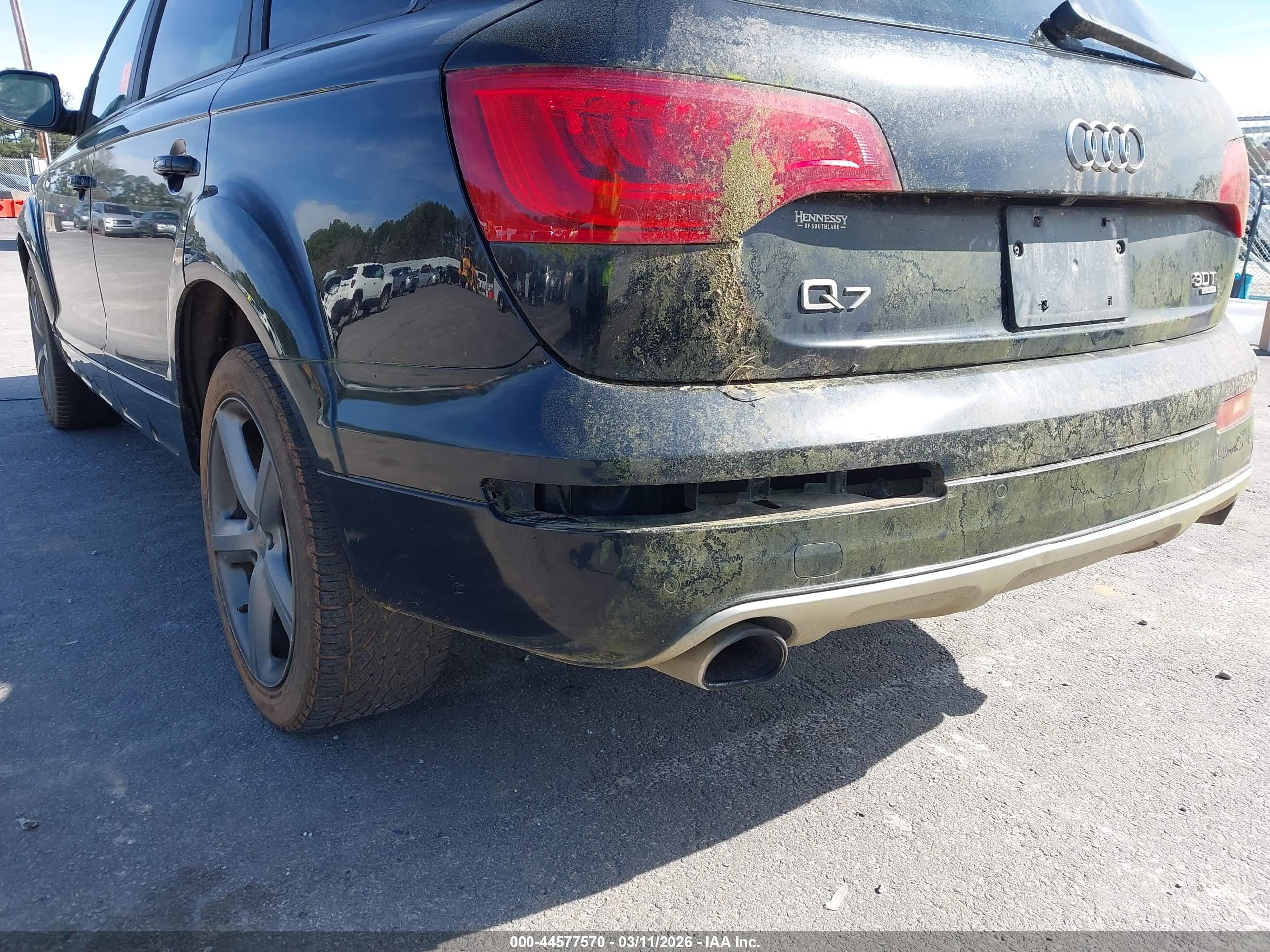 AUDI Q7 image 6
