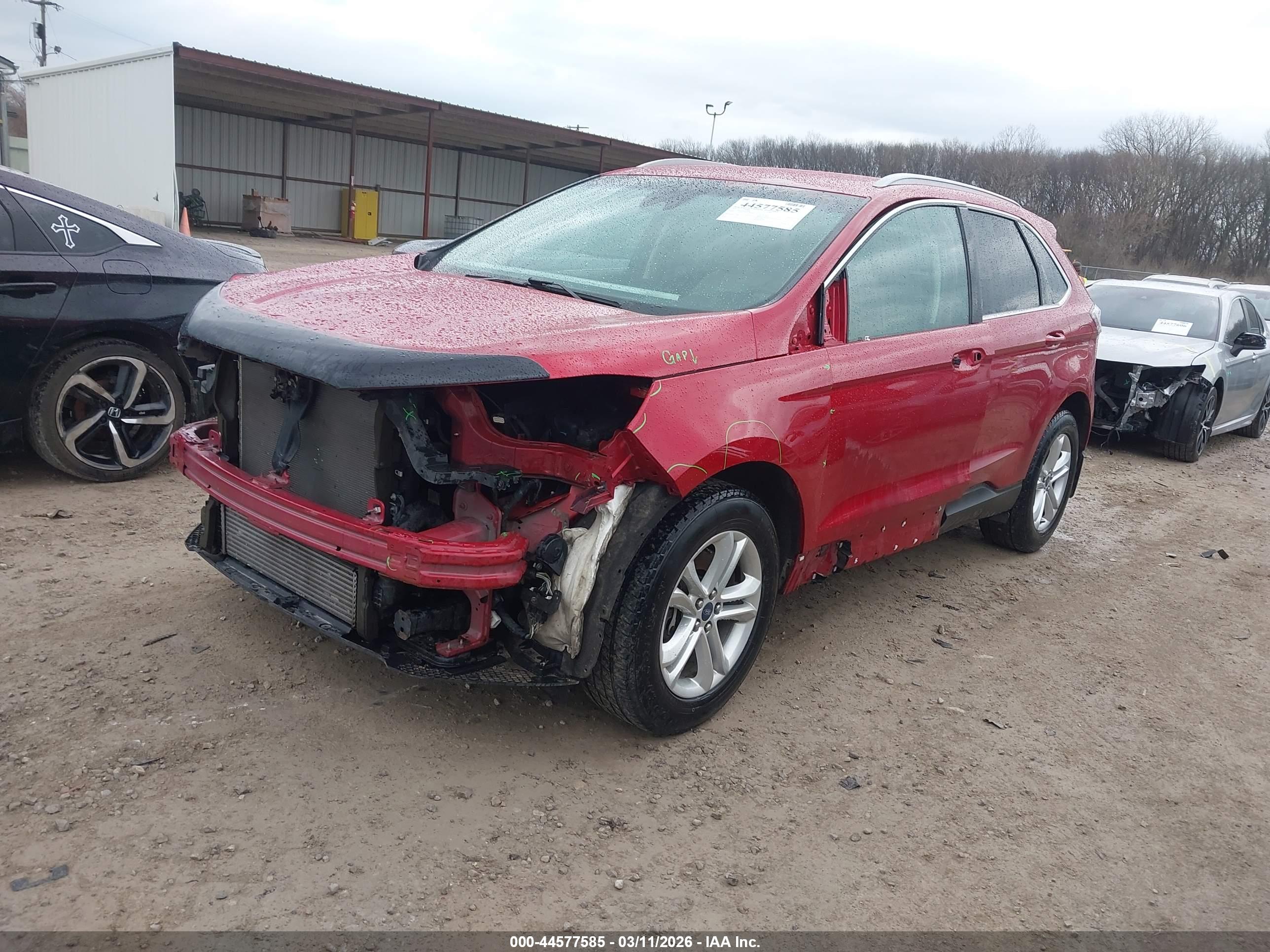 FORD EDGE image 2