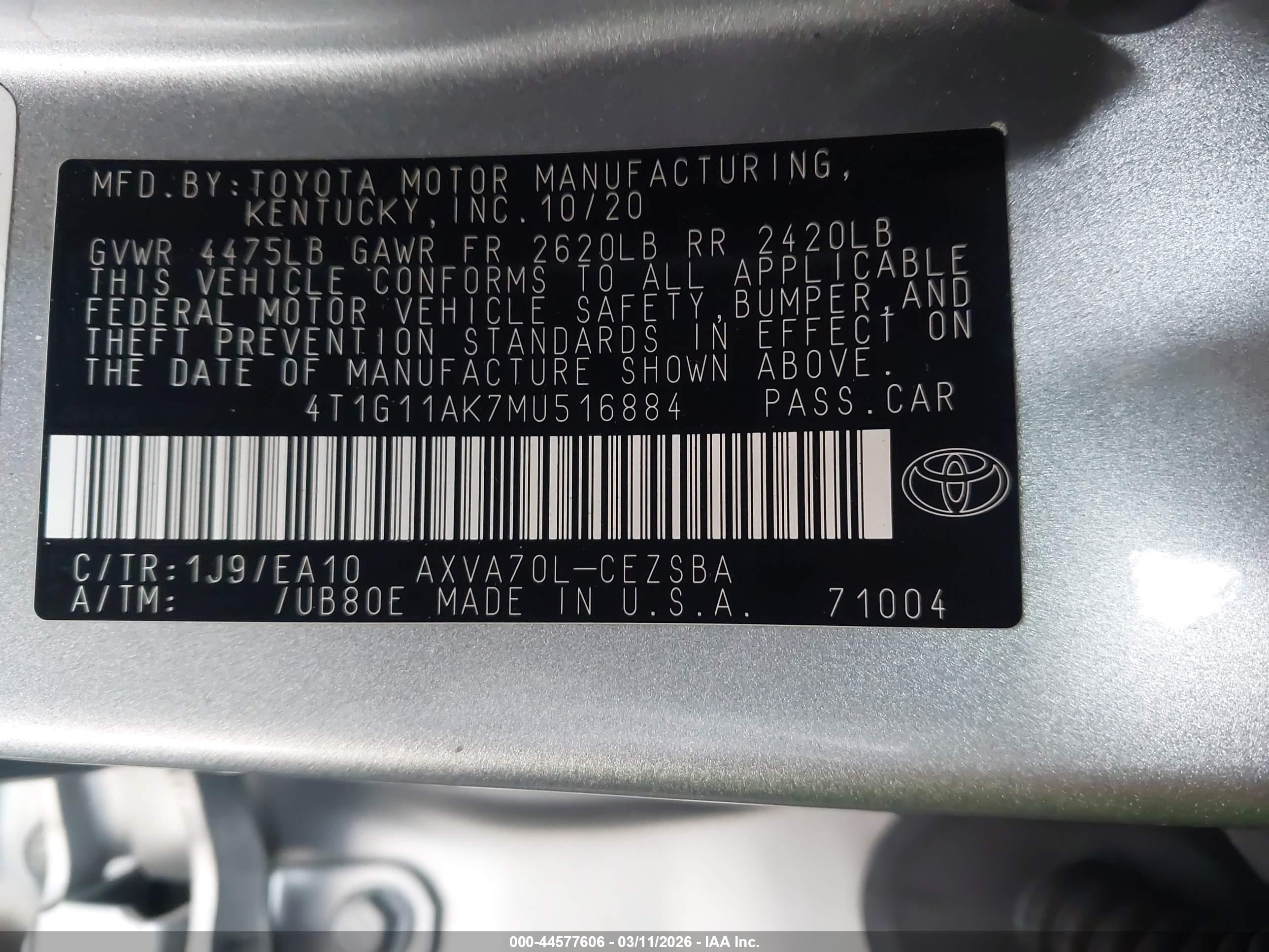 TOYOTA CAMRY image 9