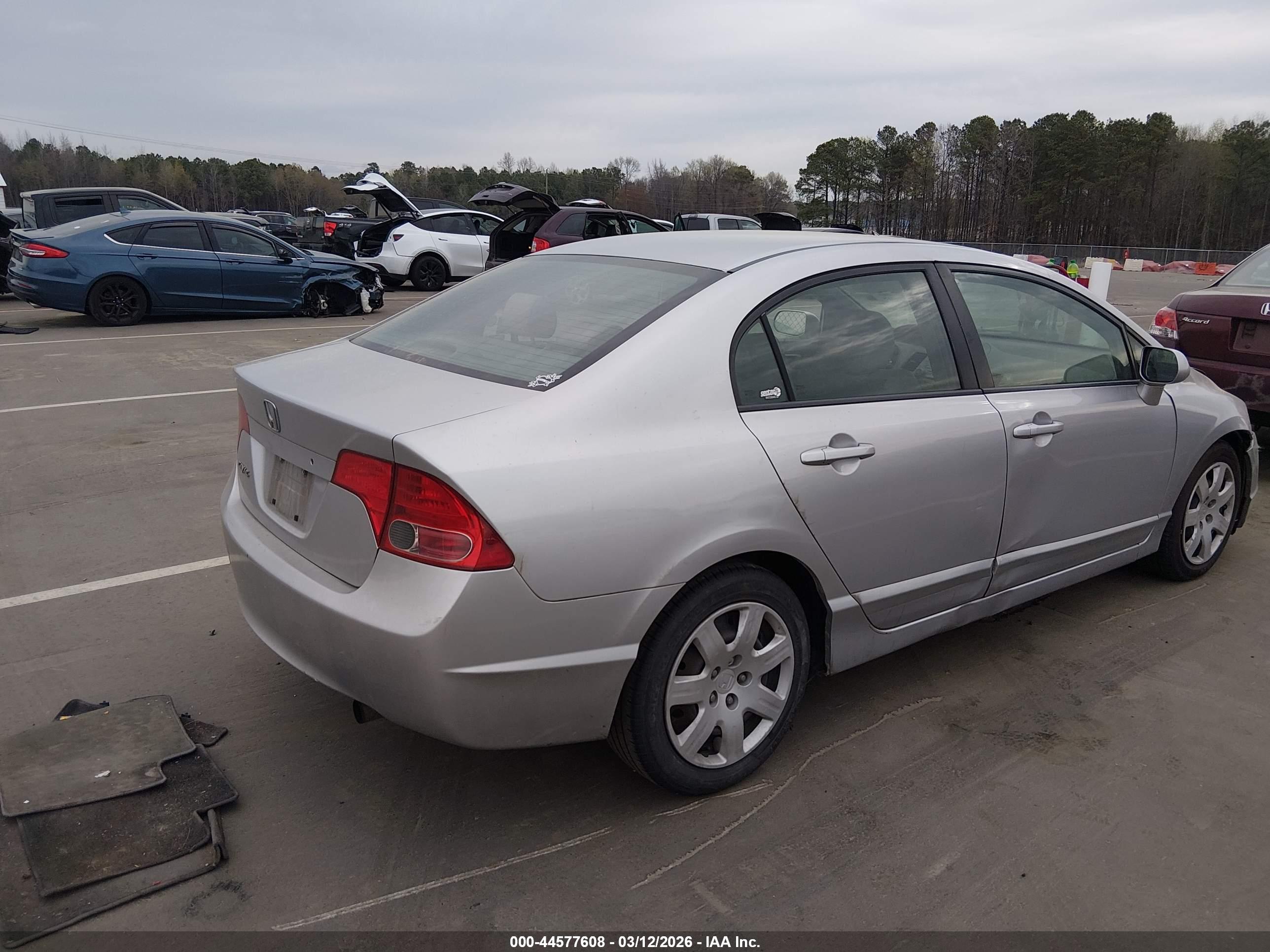 HONDA CIVIC image 4