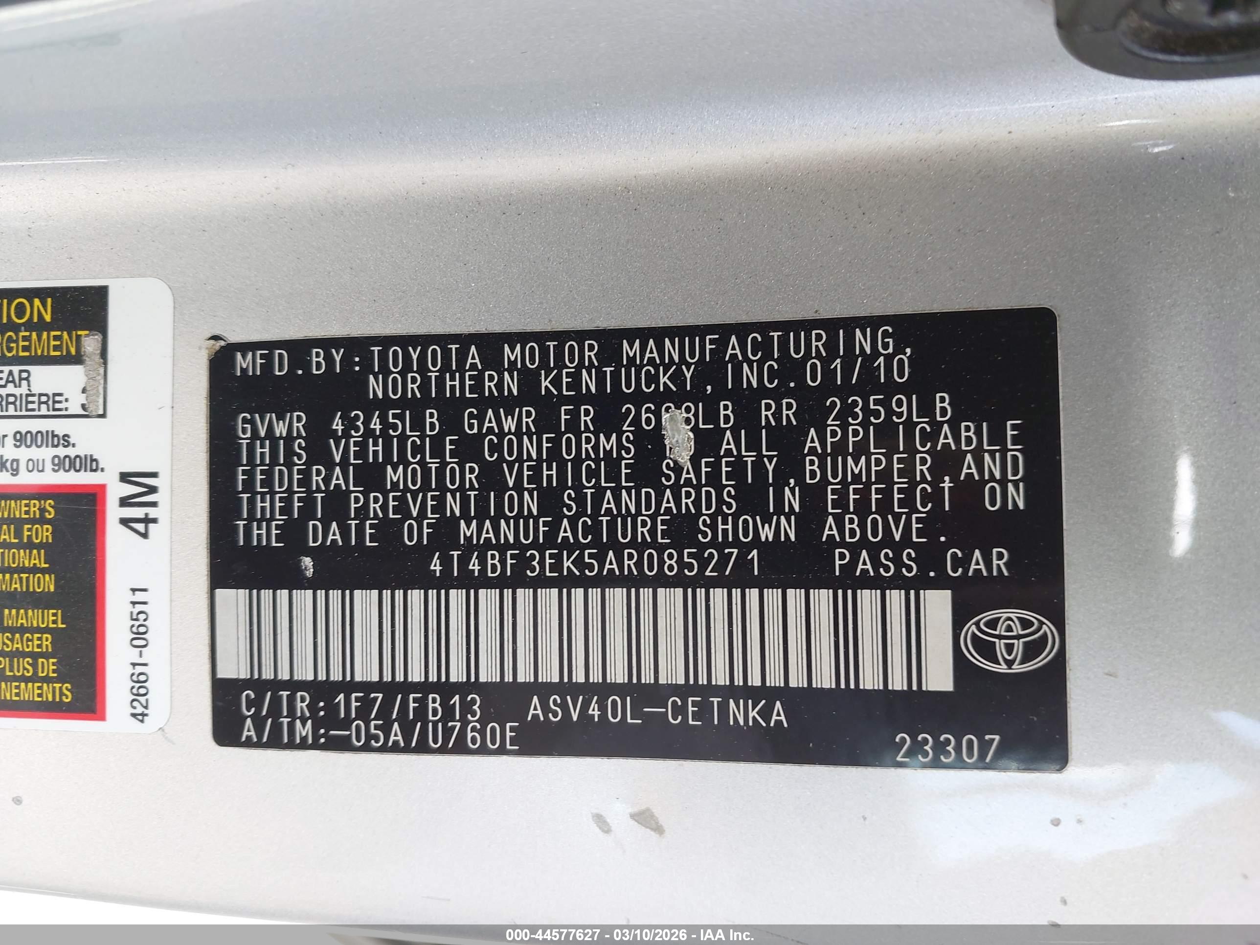 TOYOTA CAMRY image 9