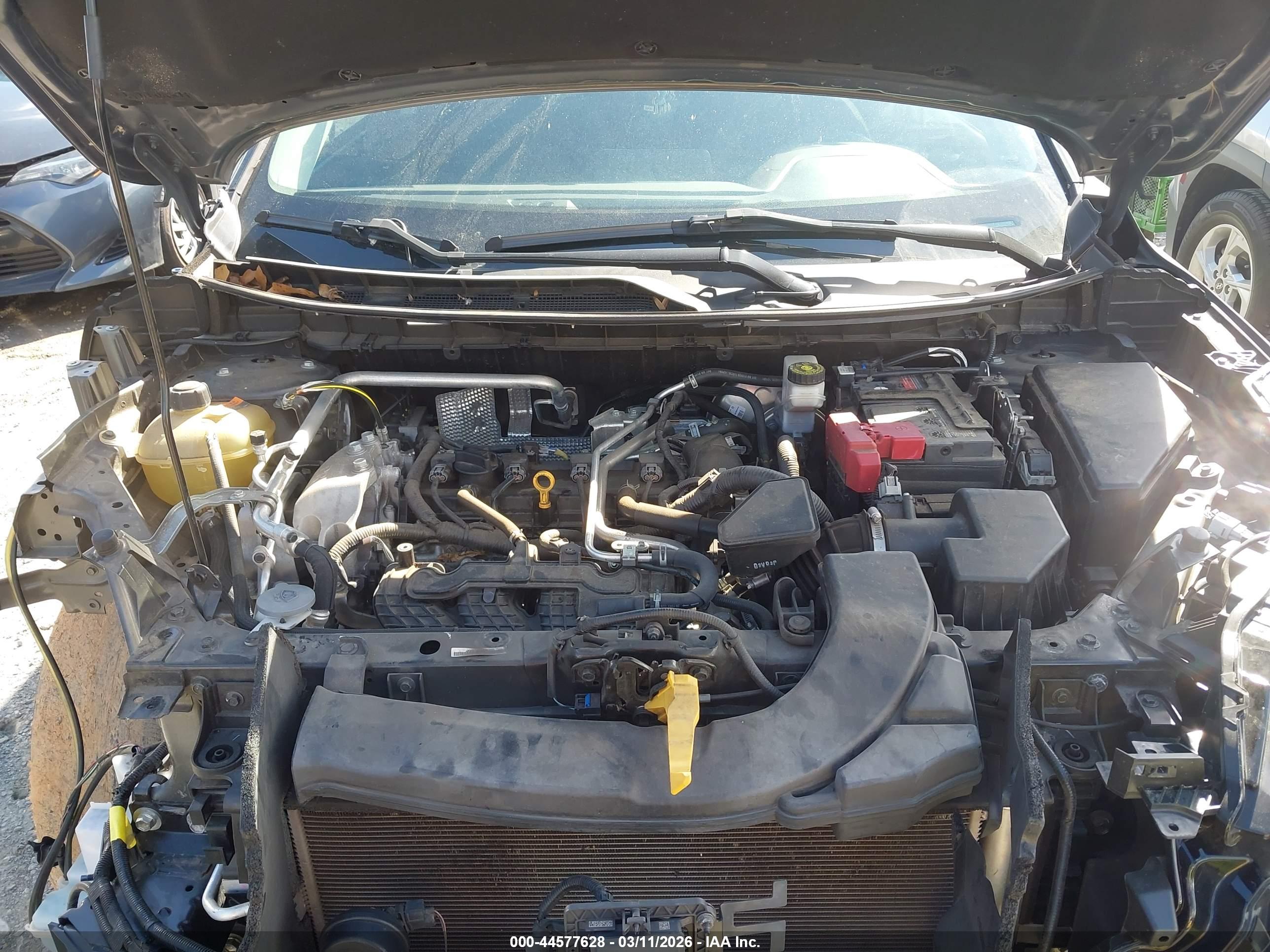 NISSAN ROGUE image 10