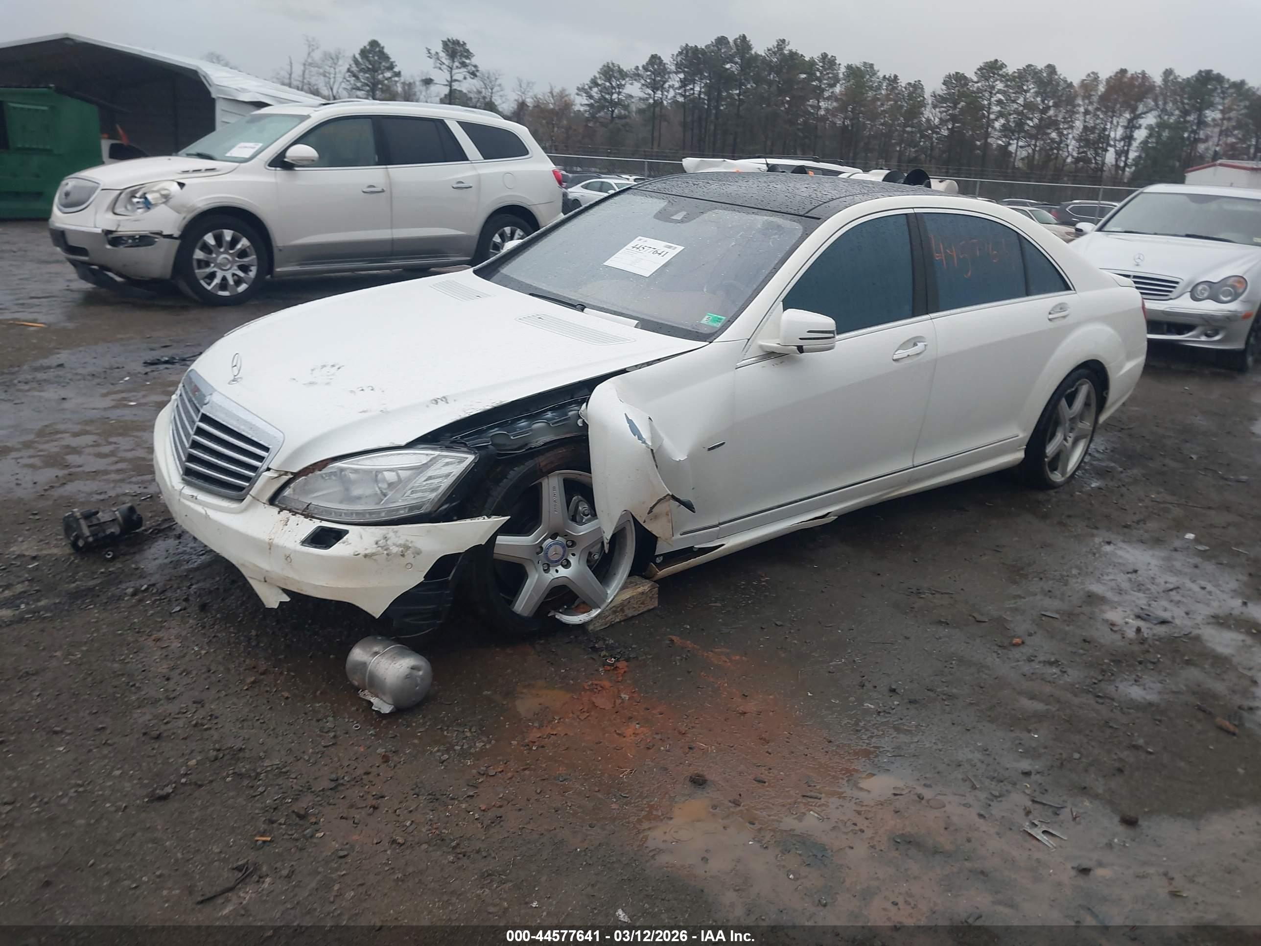 MERCEDES-BENZ S image 2