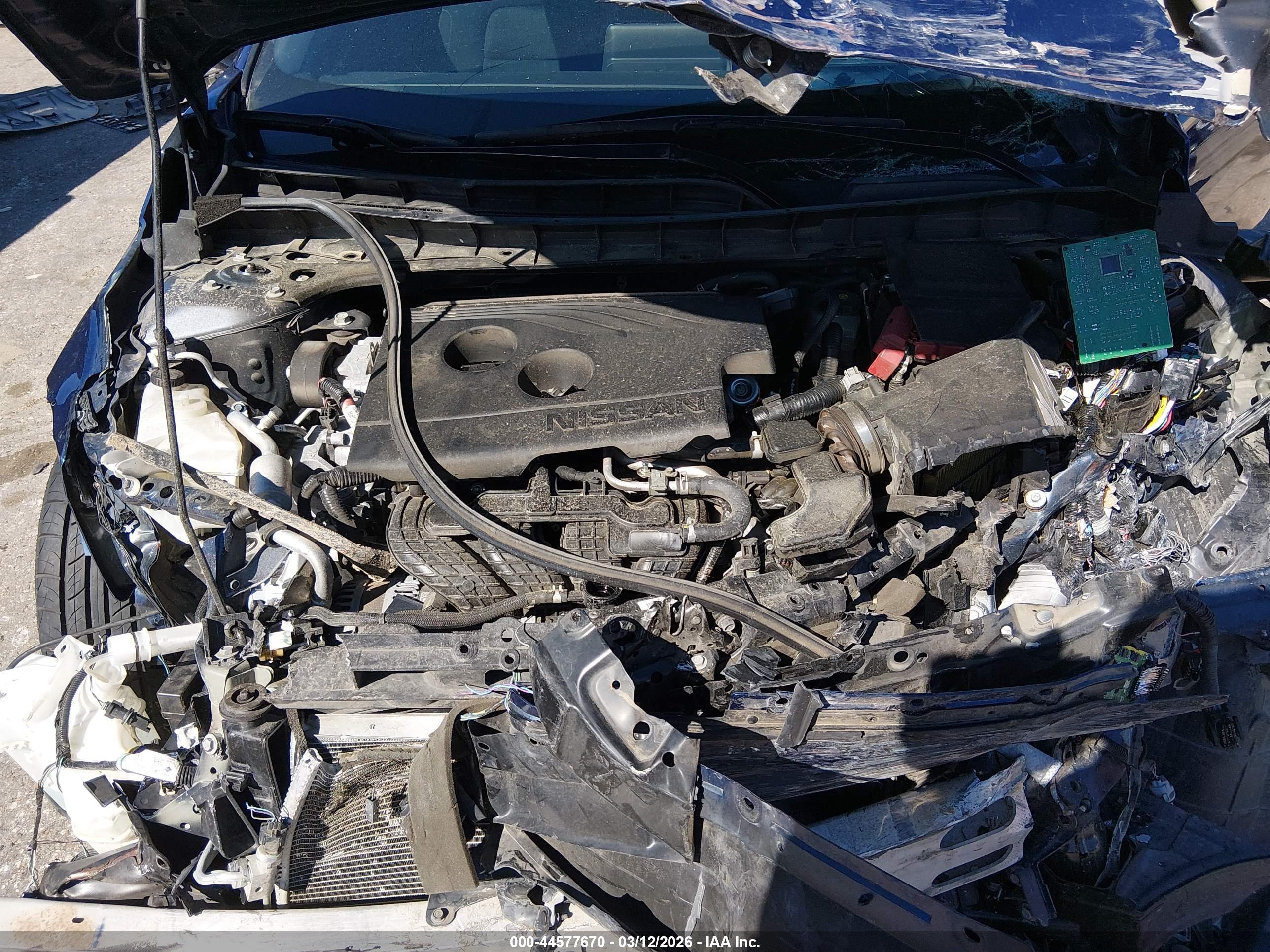 NISSAN ALTIMA image 10