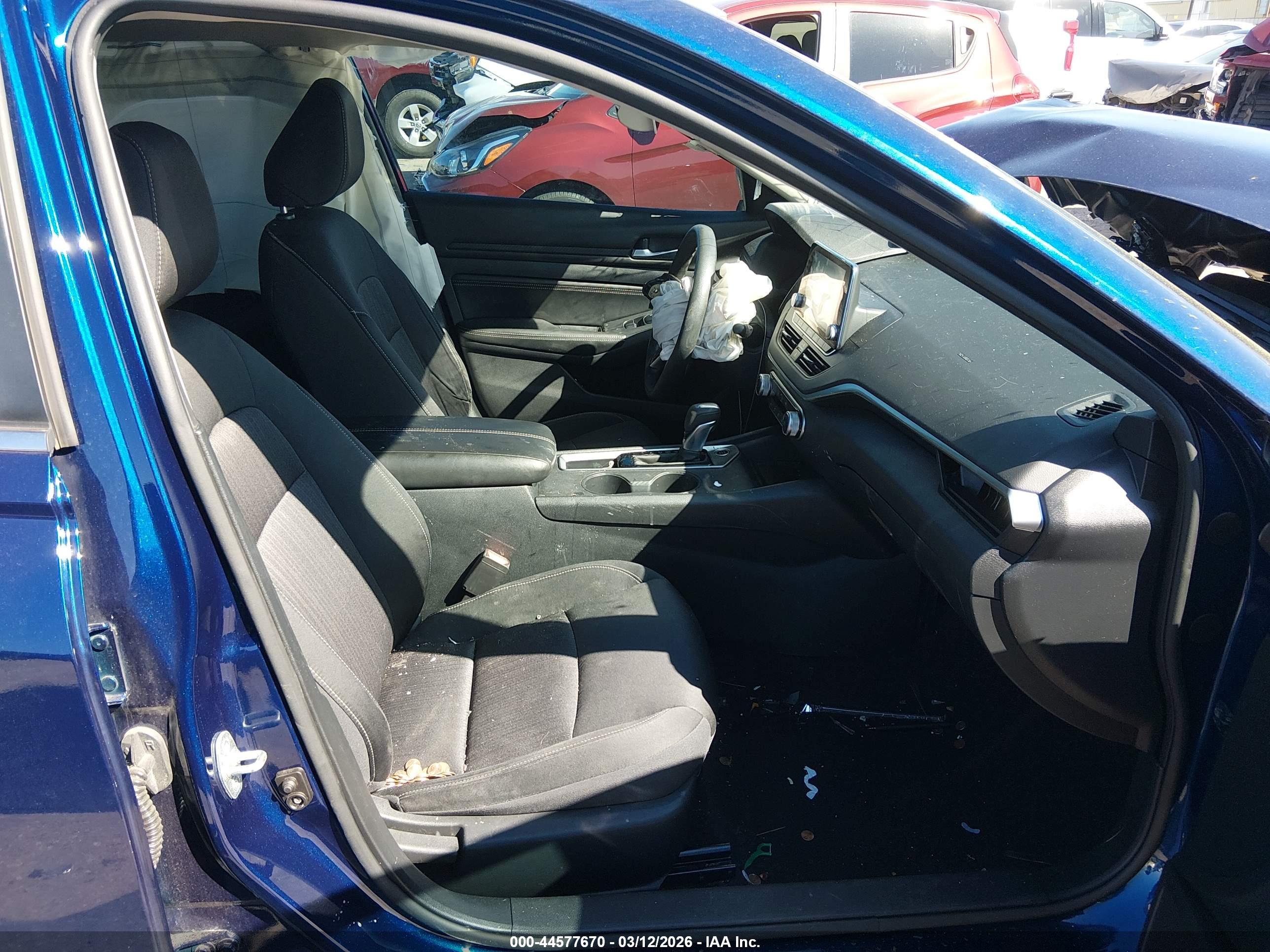 NISSAN ALTIMA image 5