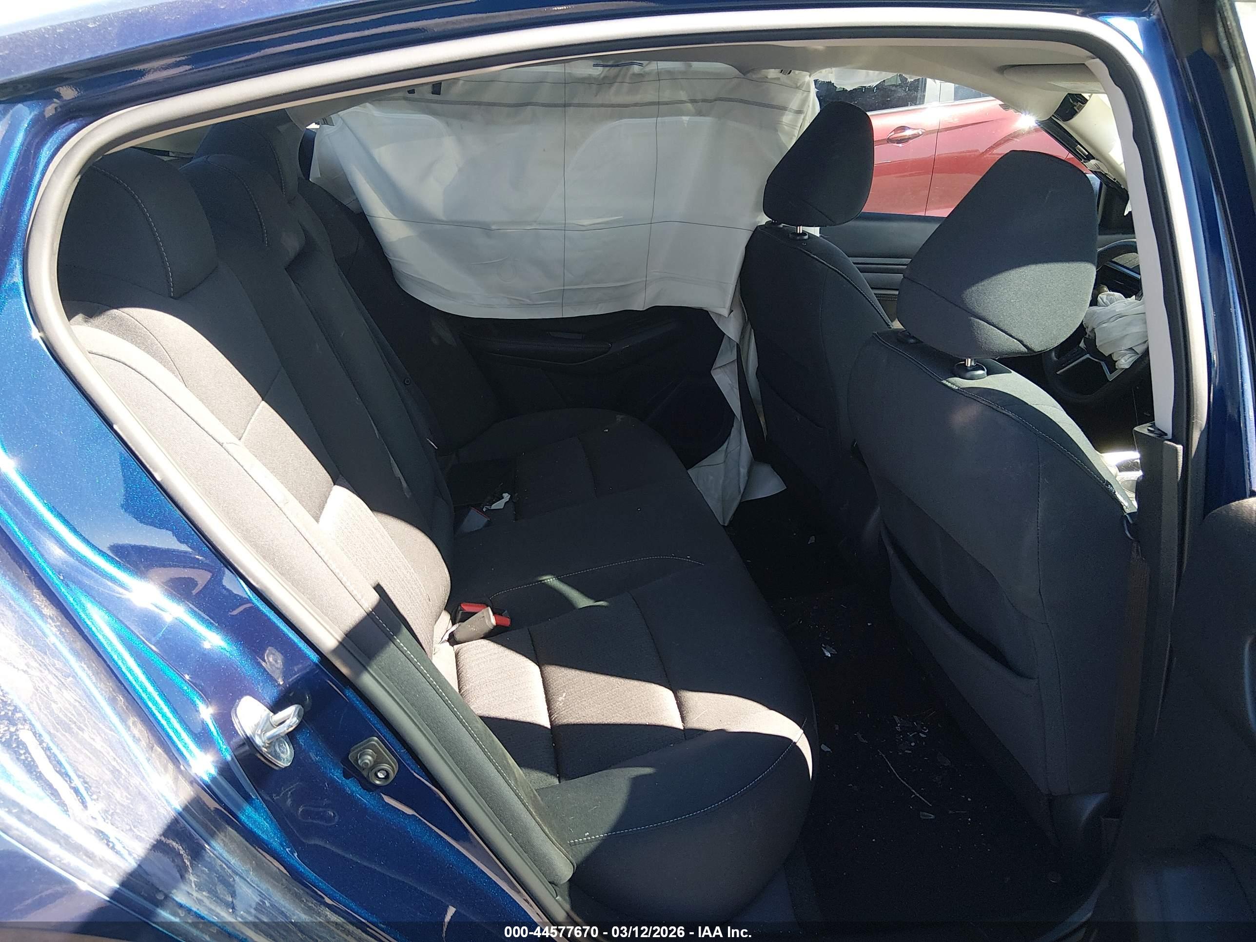 NISSAN ALTIMA image 8