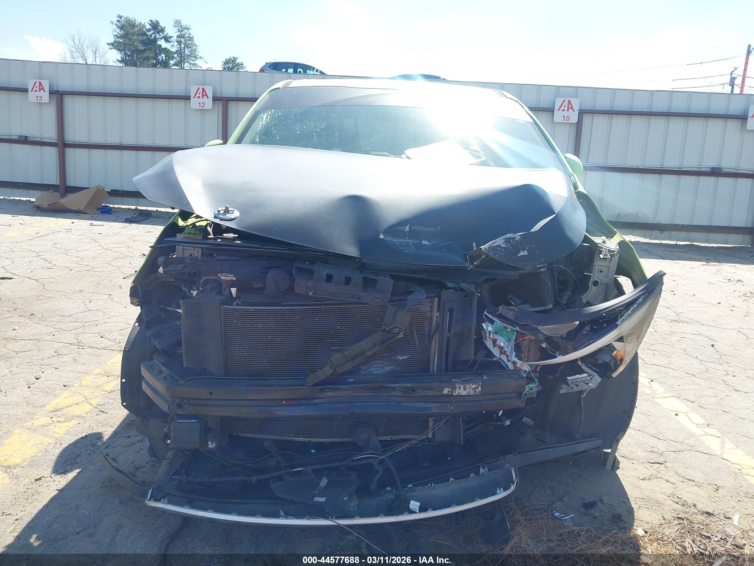 KIA SEDONA image 6