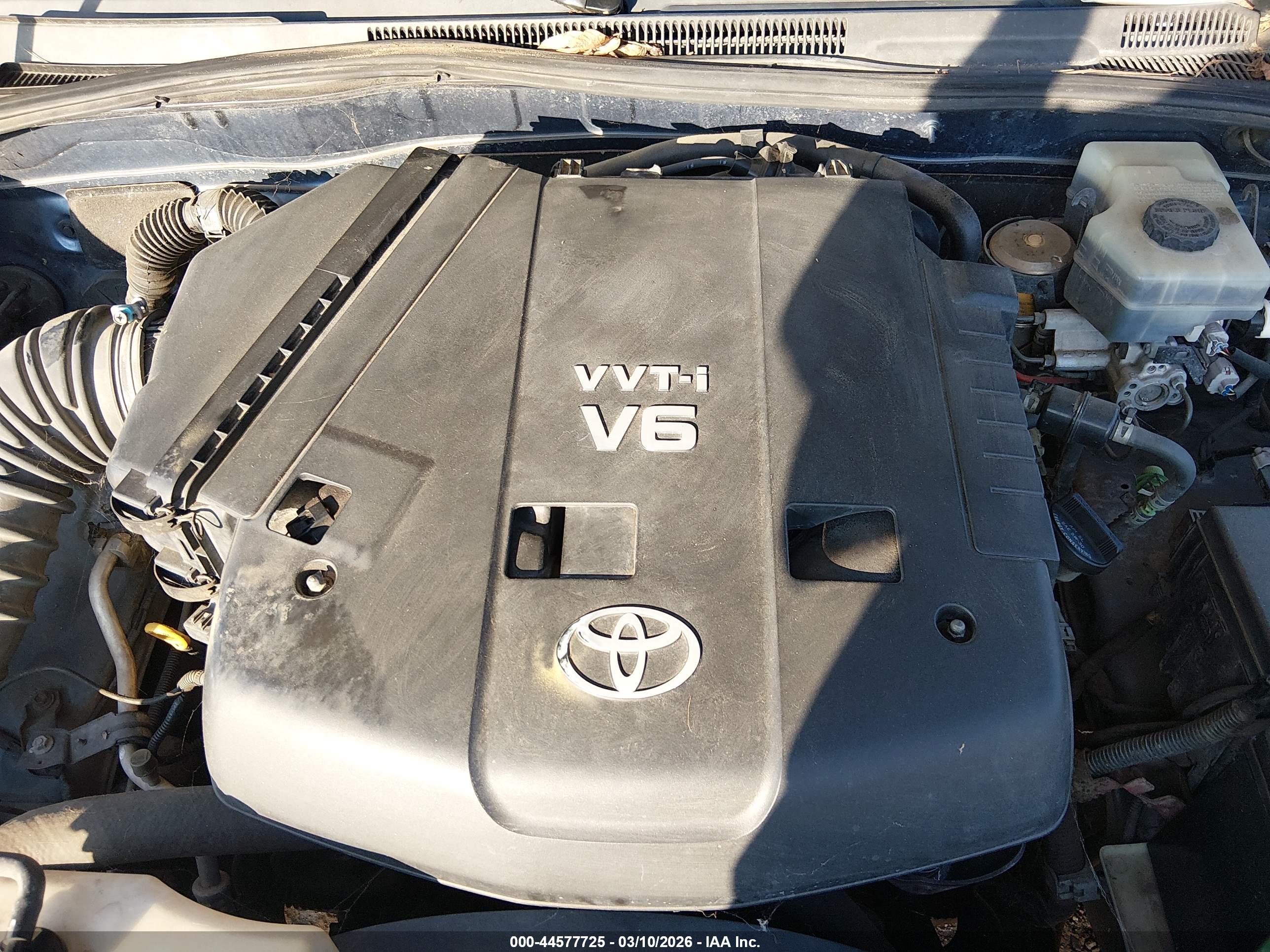 TOYOTA 4RUNNER image 10