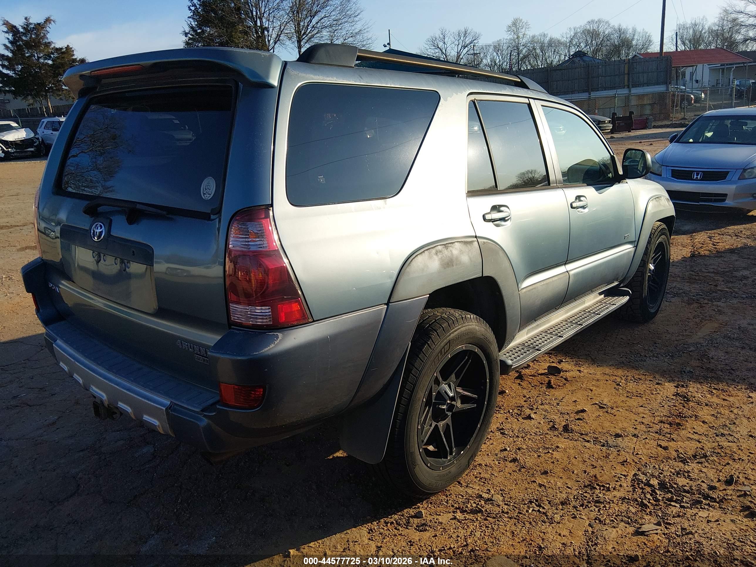 TOYOTA 4RUNNER image 4