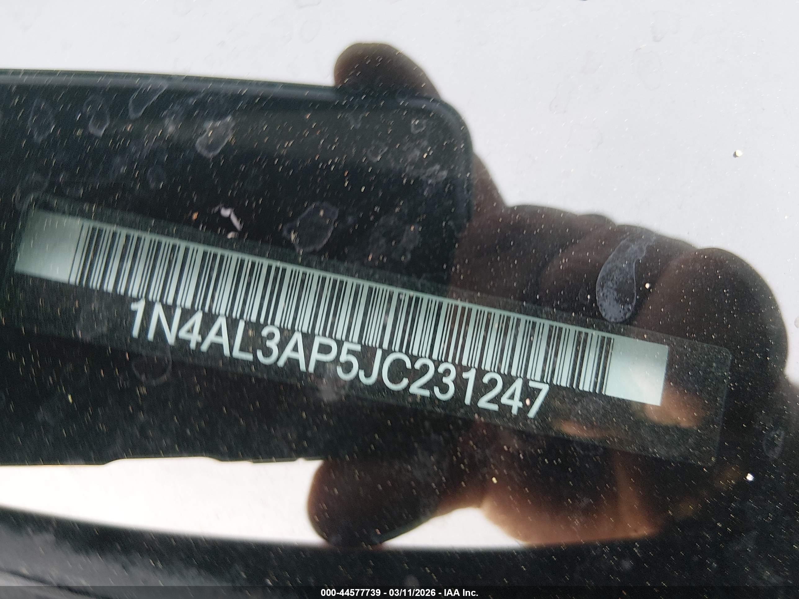 NISSAN ALTIMA image 9
