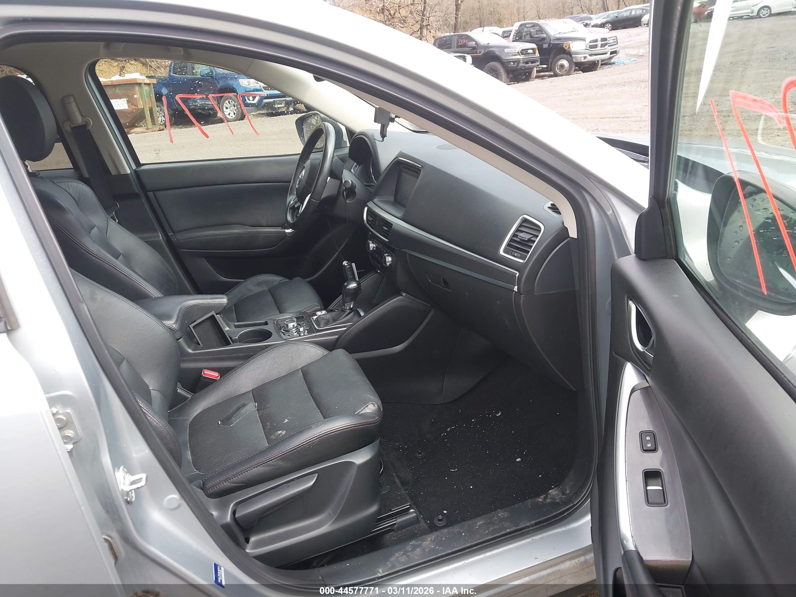 MAZDA CX-5 image 5