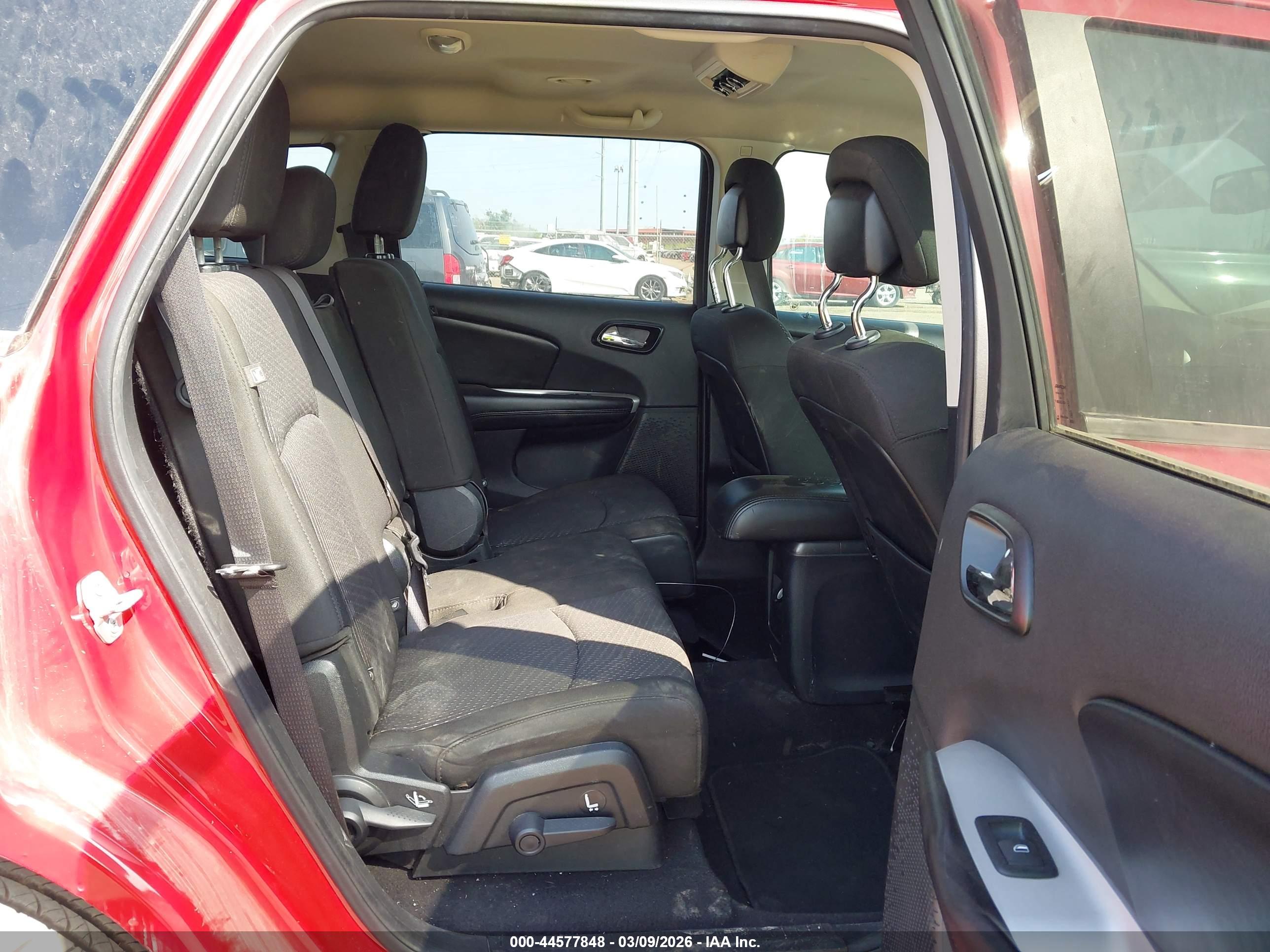 DODGE JOURNEY image 8