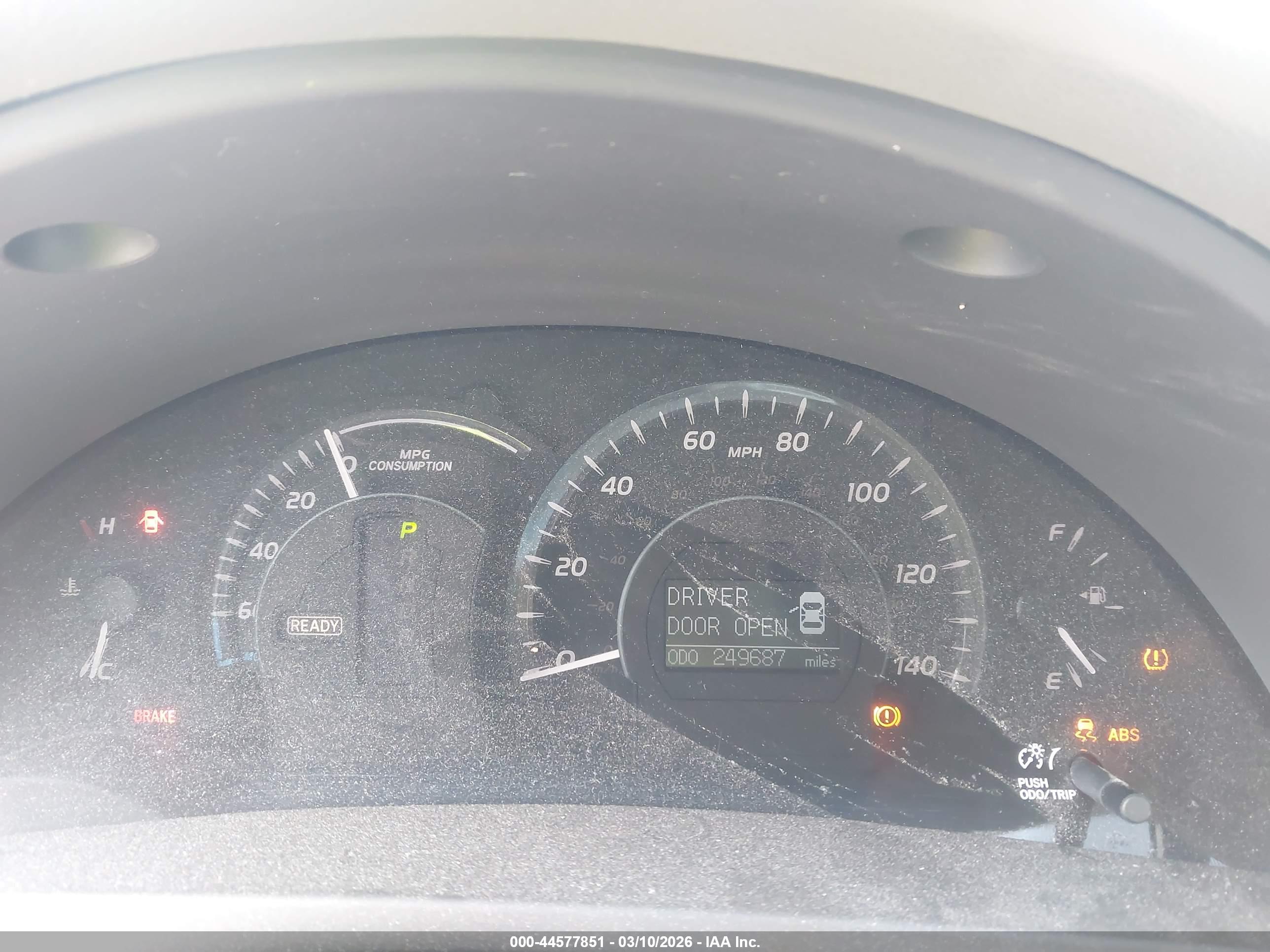 TOYOTA CAMRY image 7