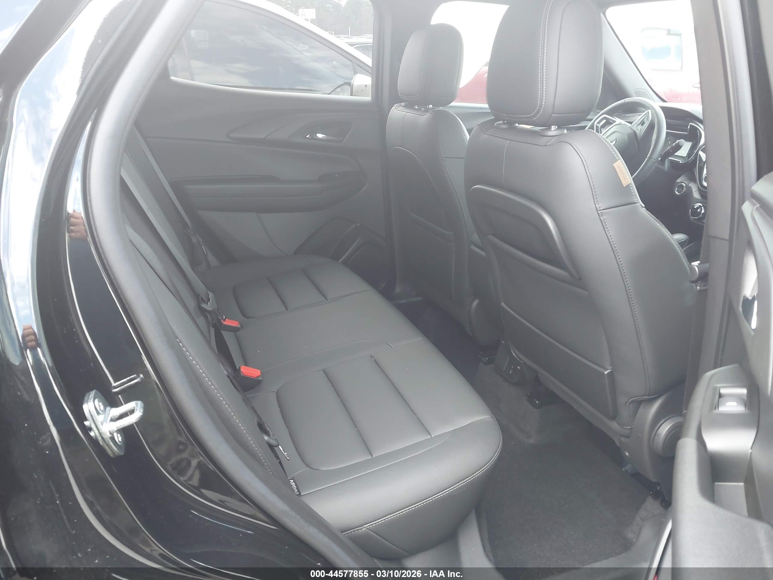 CHEVROLET TRAILBLAZER image 8