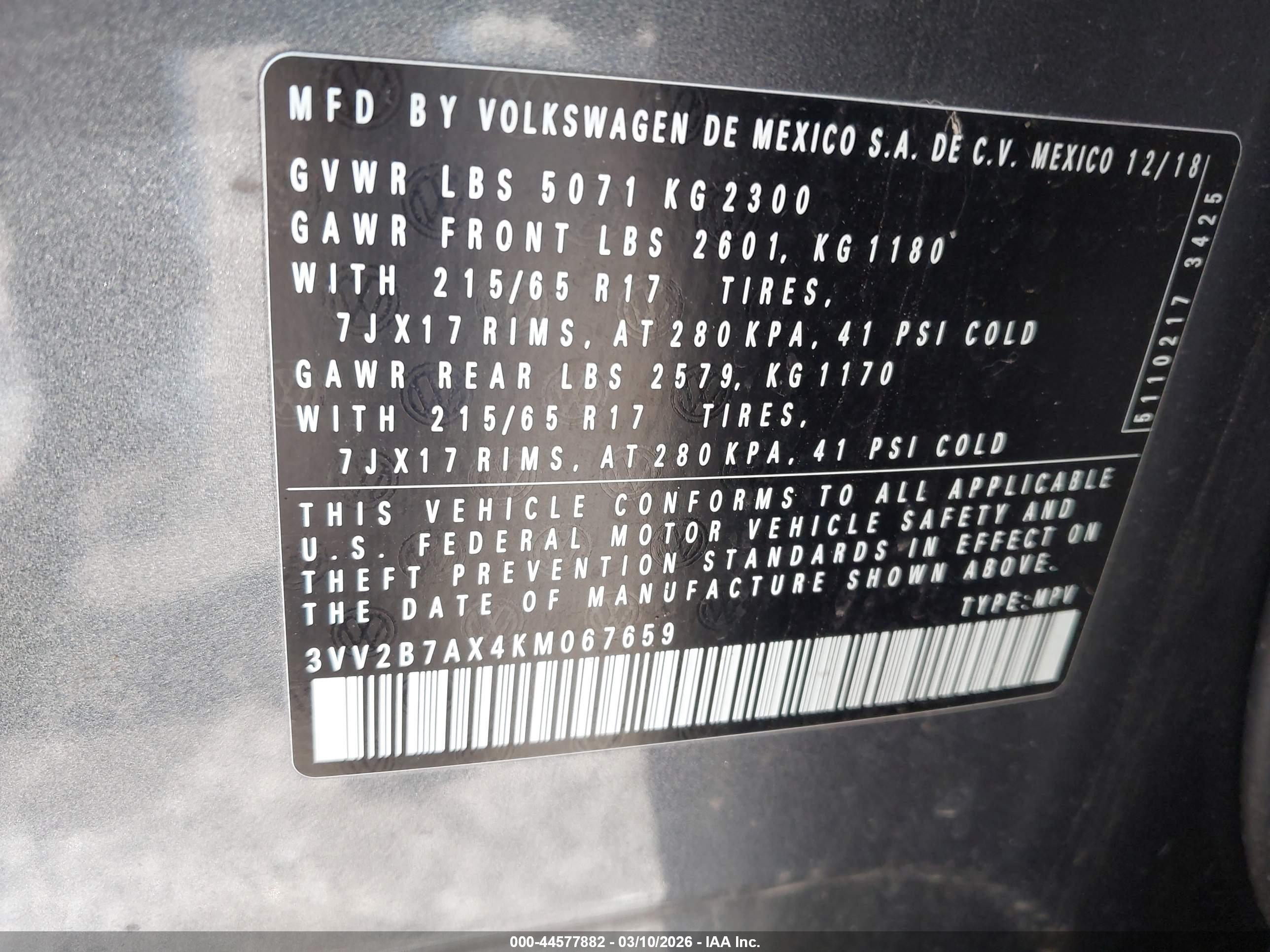 VOLKSWAGEN TIGUAN image 9