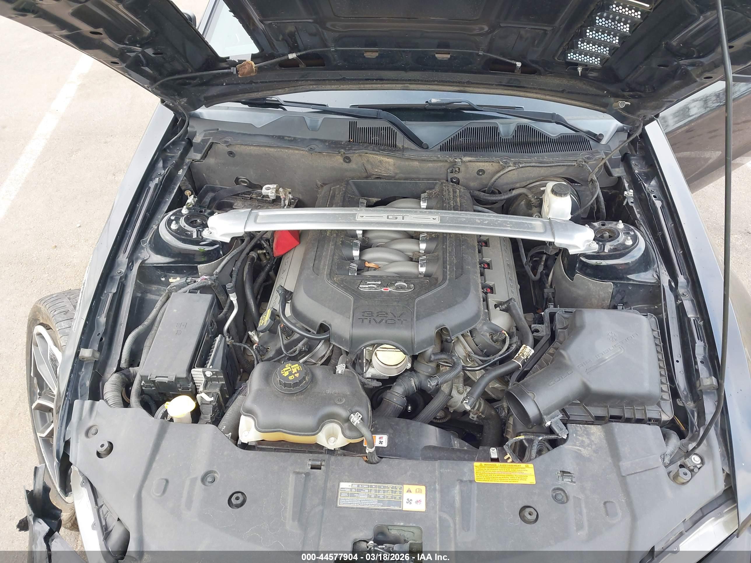 FORD MUSTANG image 10