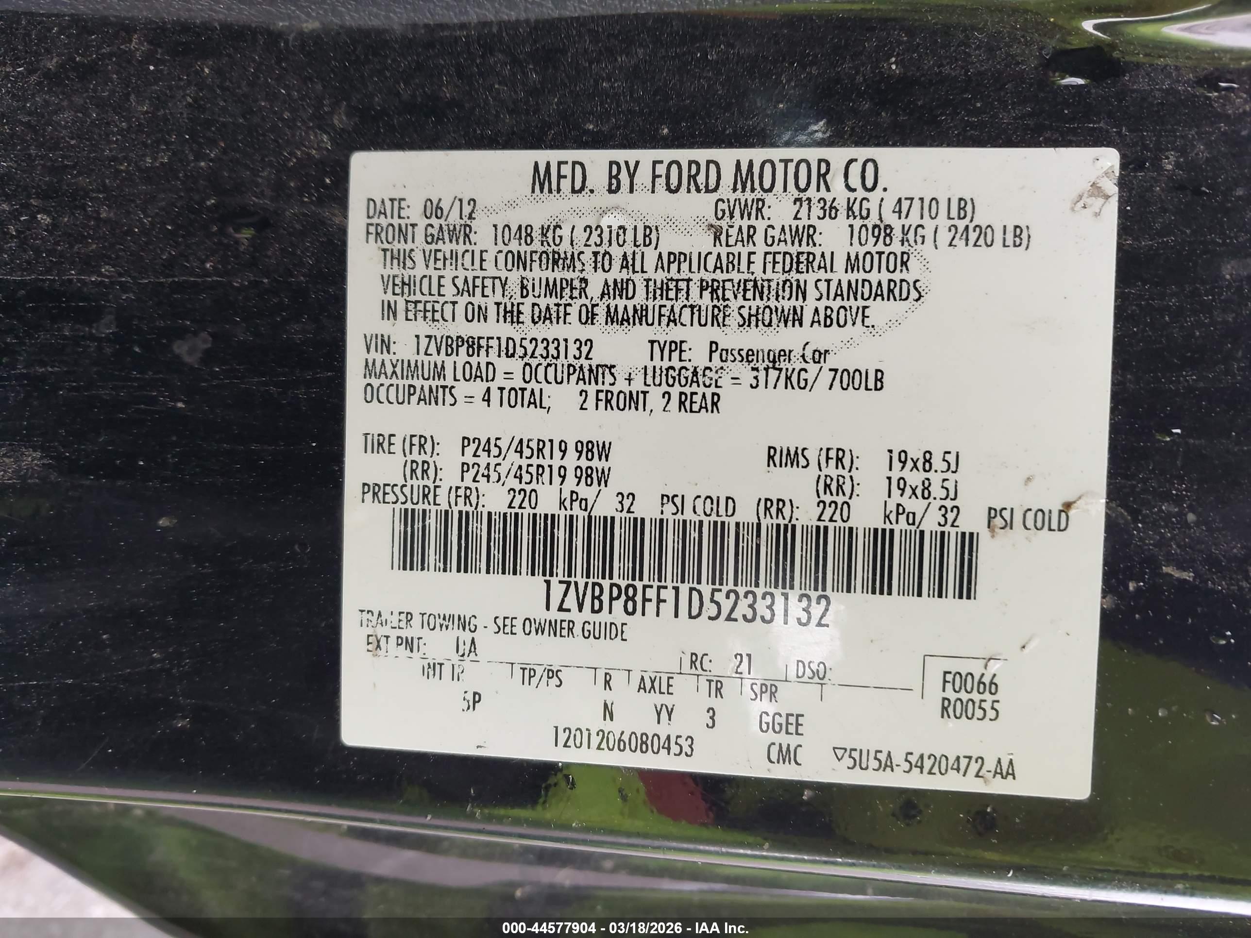 FORD MUSTANG image 9