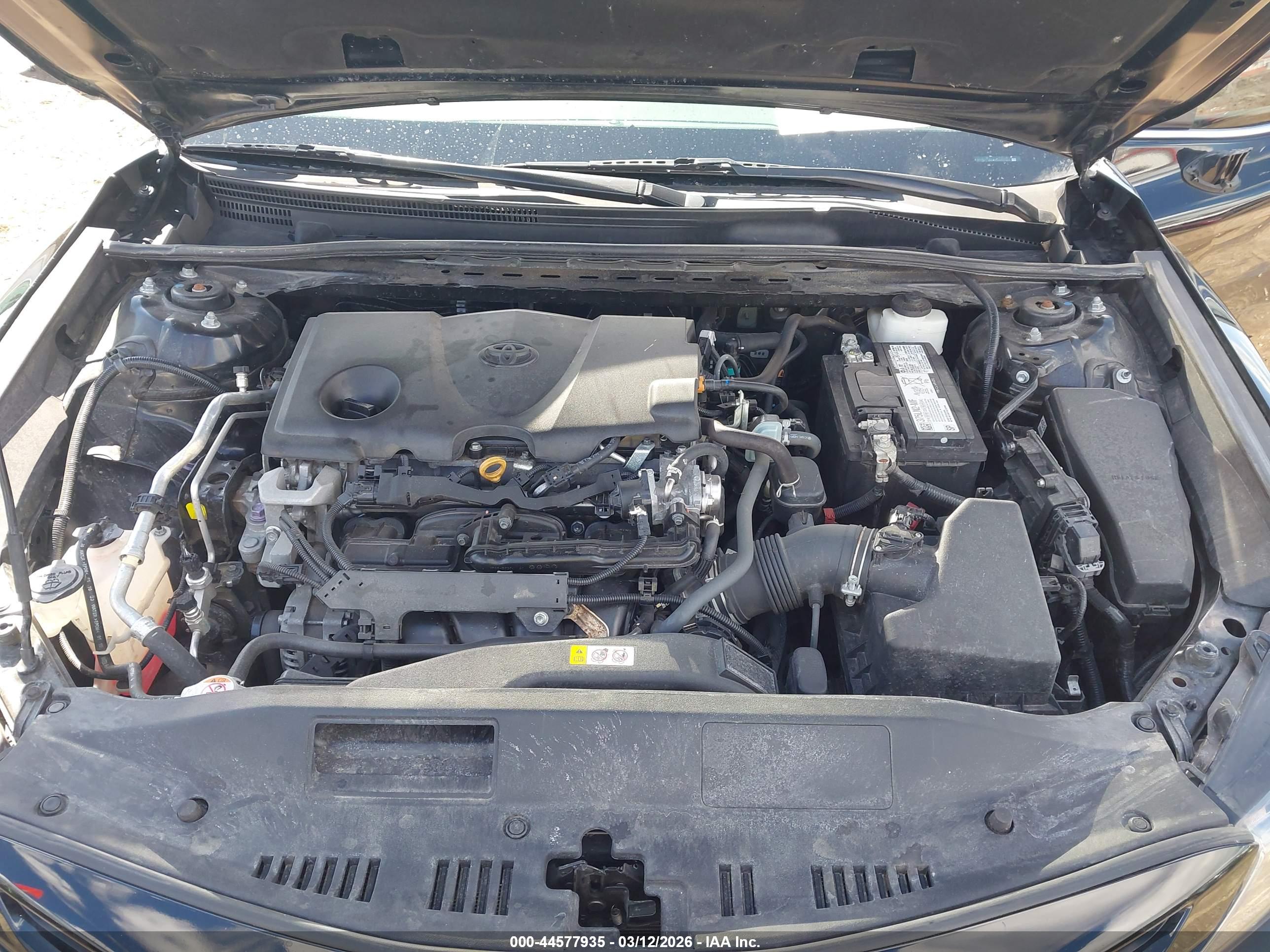 TOYOTA CAMRY image 10