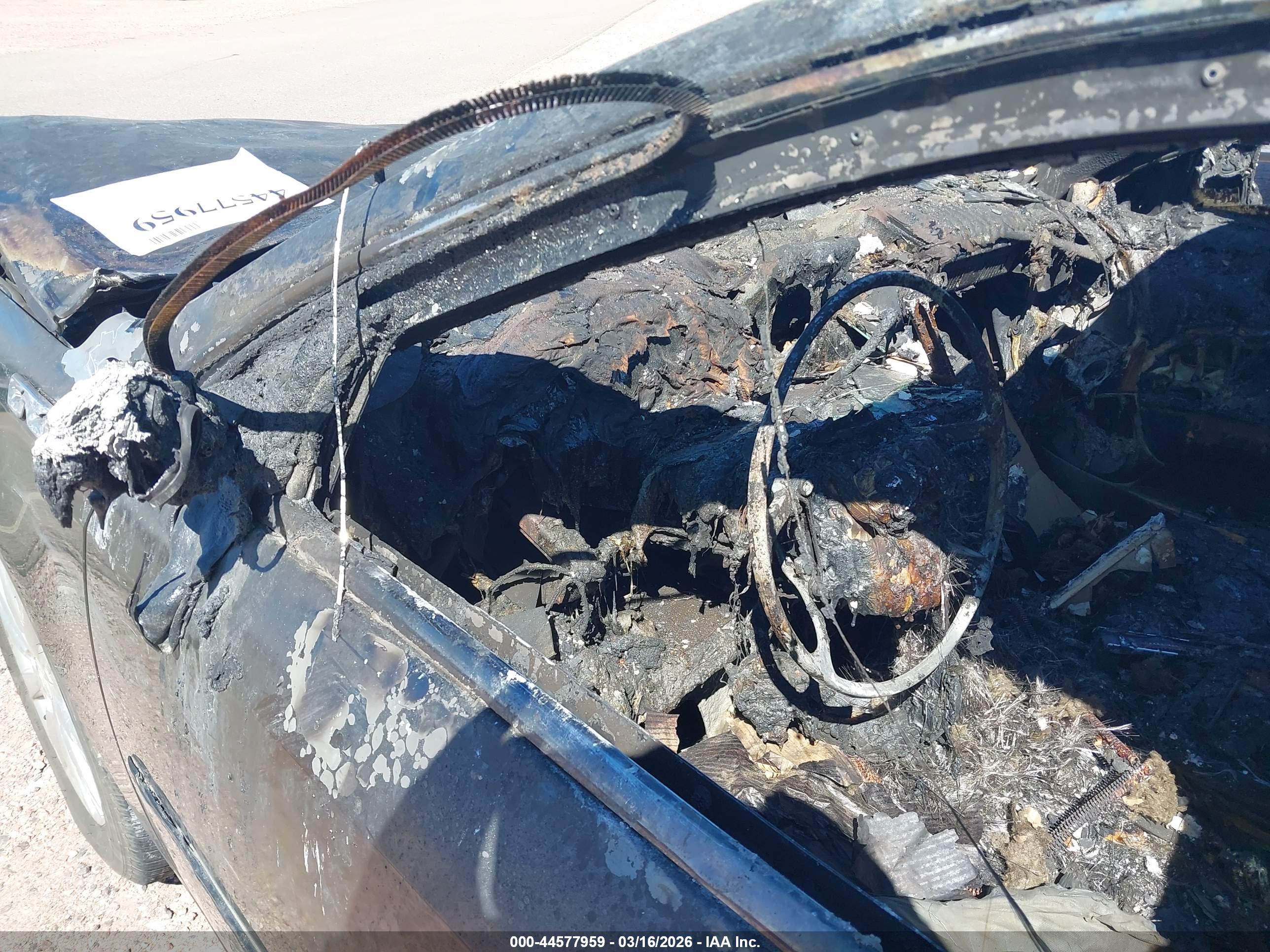 BUICK LUCERNE image 7