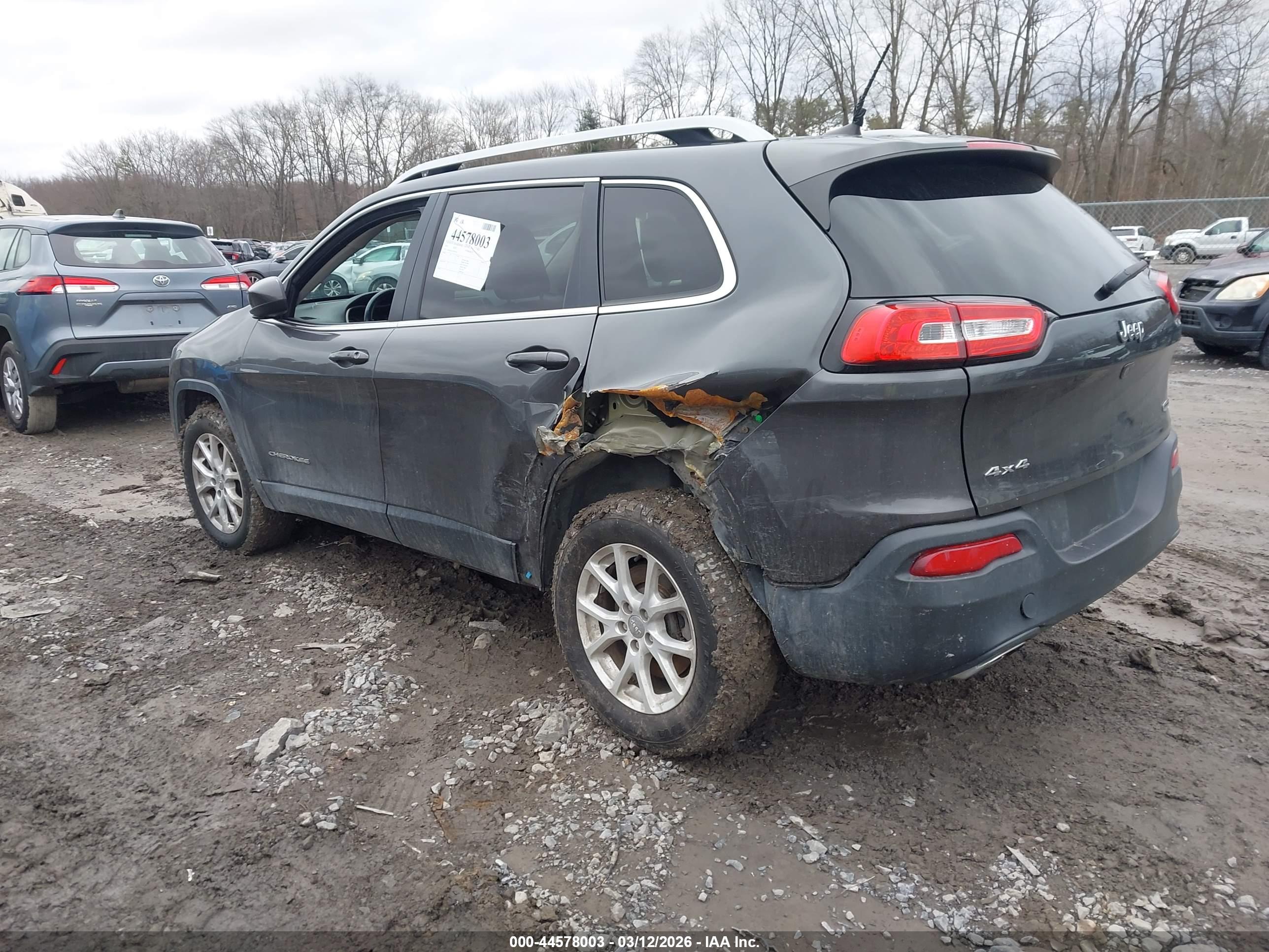 JEEP CHEROKEE image 3