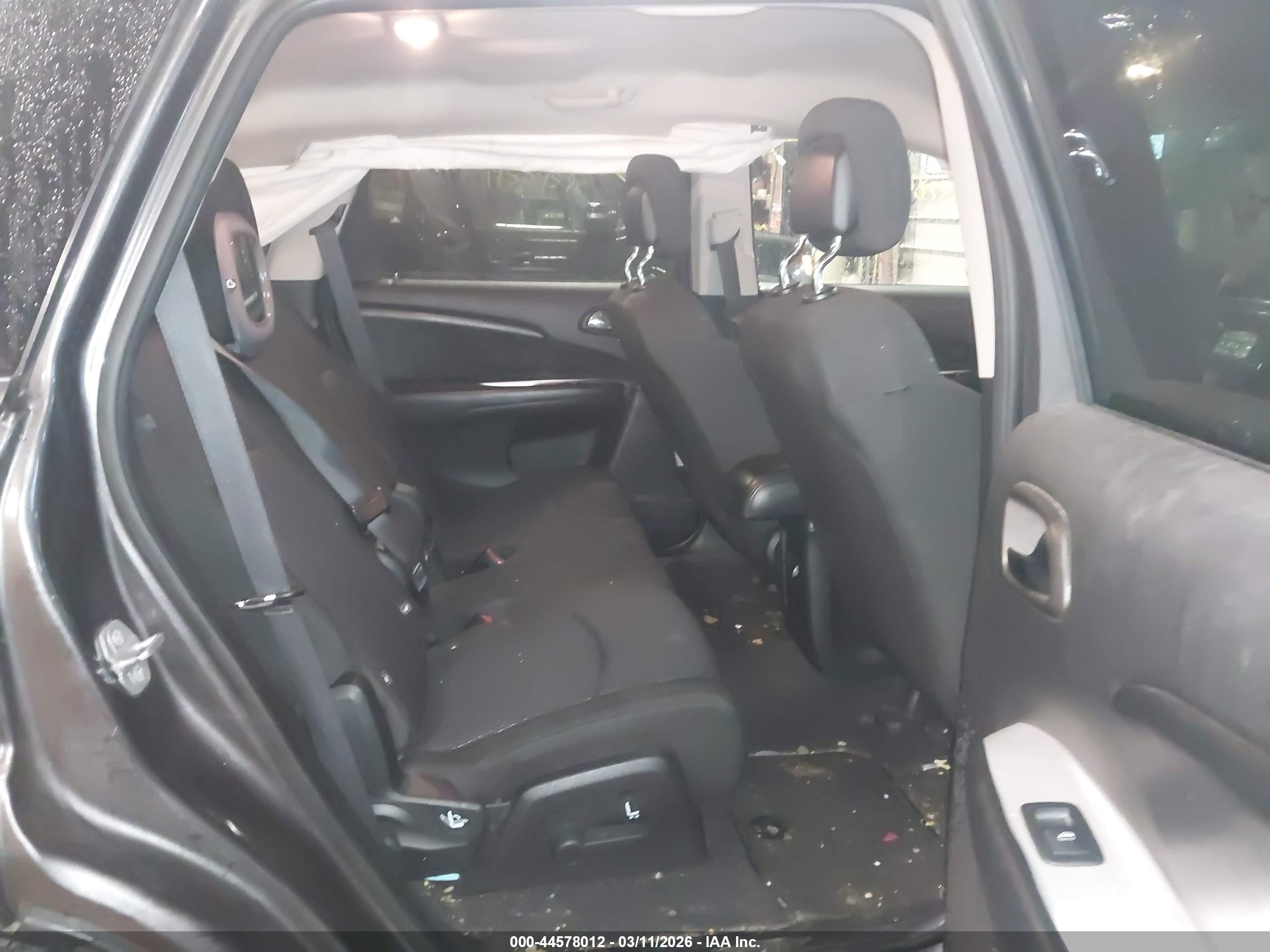 DODGE JOURNEY image 8