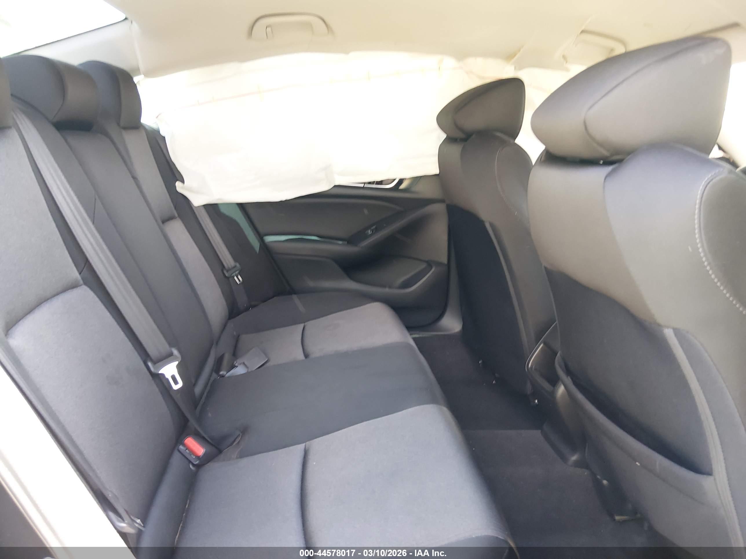 HONDA ACCORD image 8