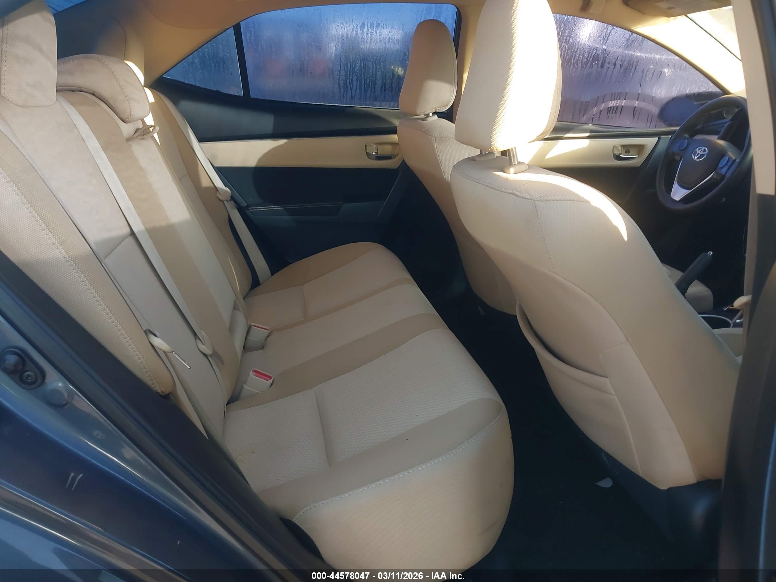 TOYOTA COROLLA image 8