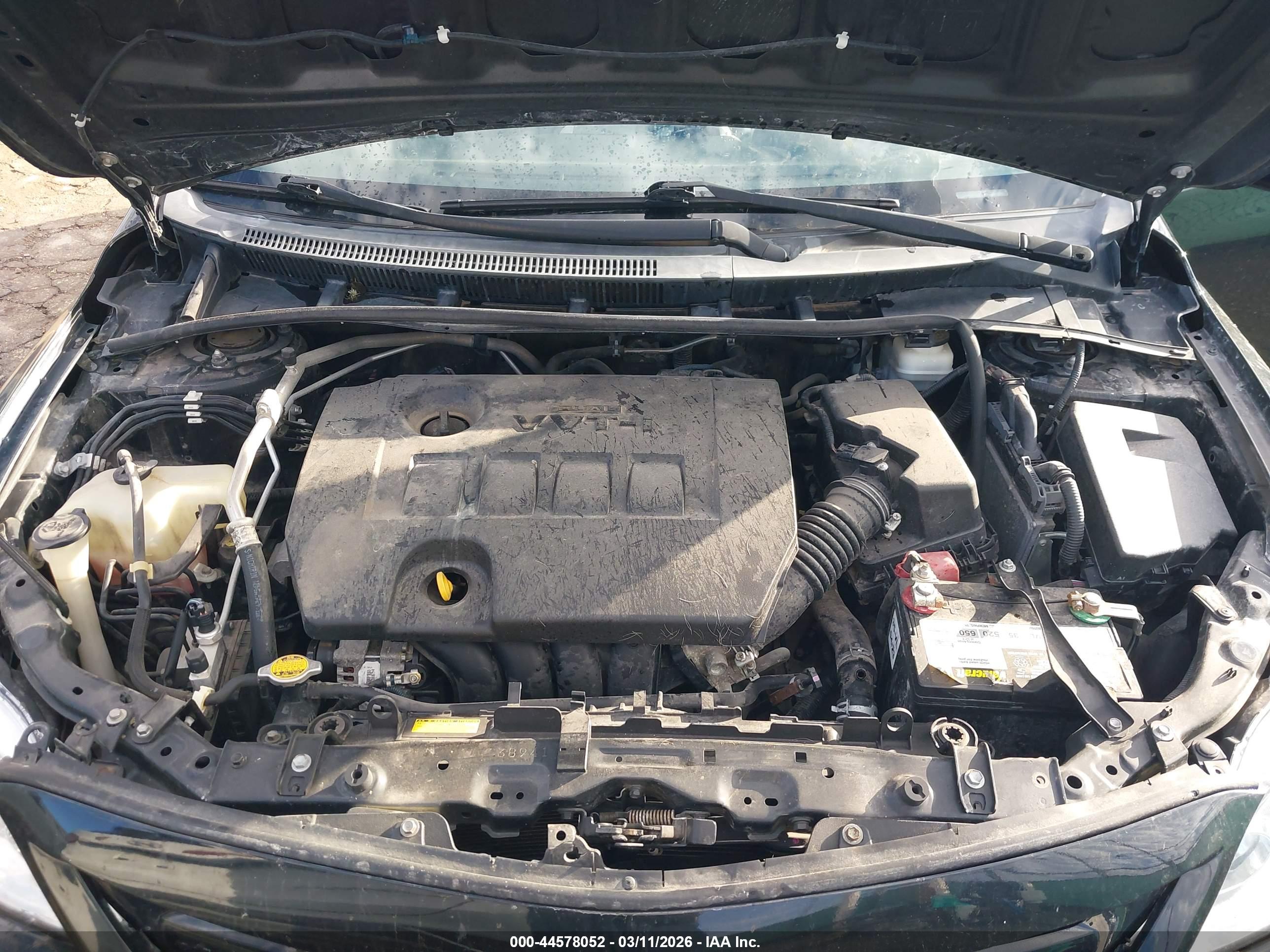 TOYOTA COROLLA image 10