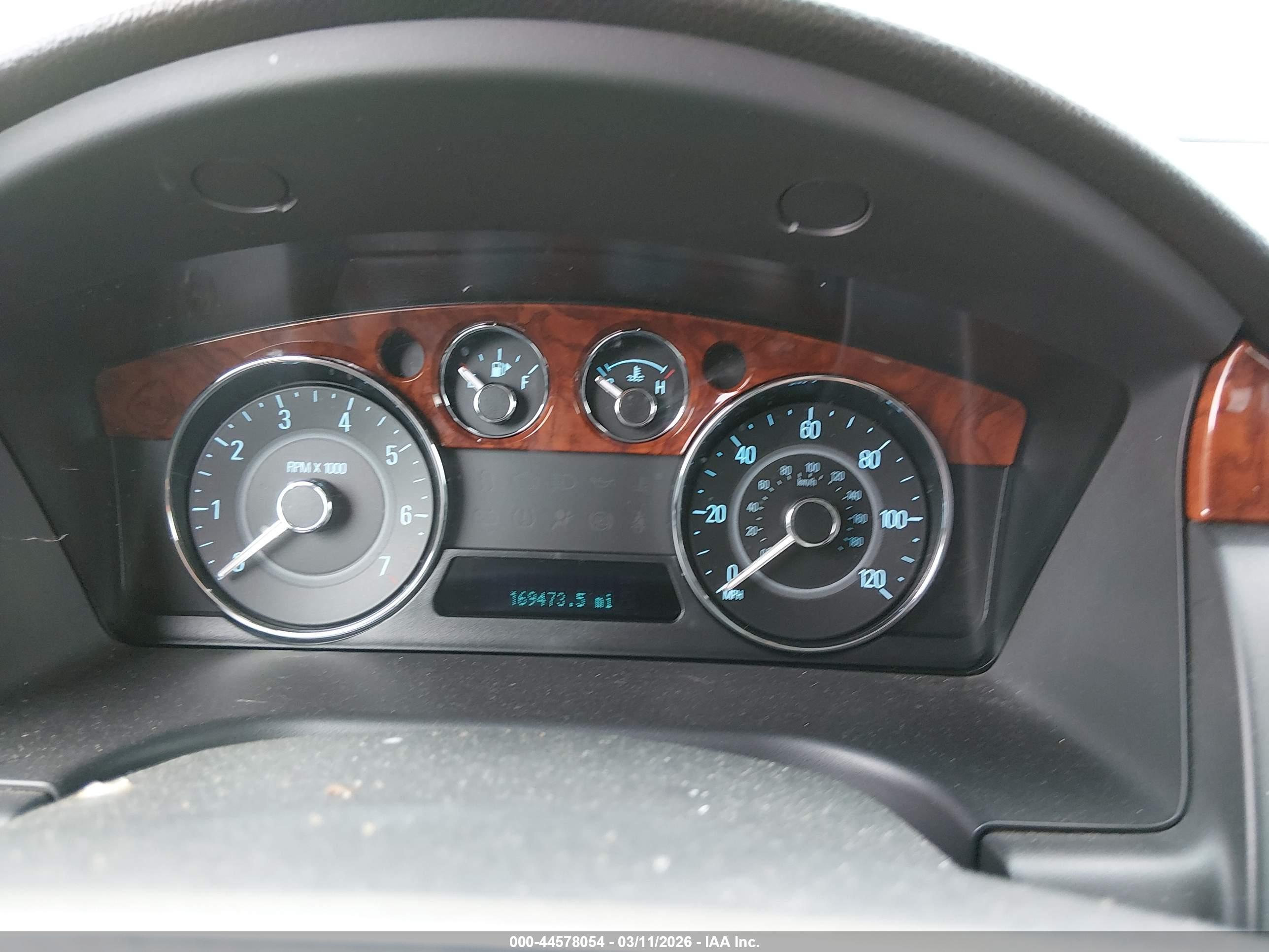 FORD FLEX image 7