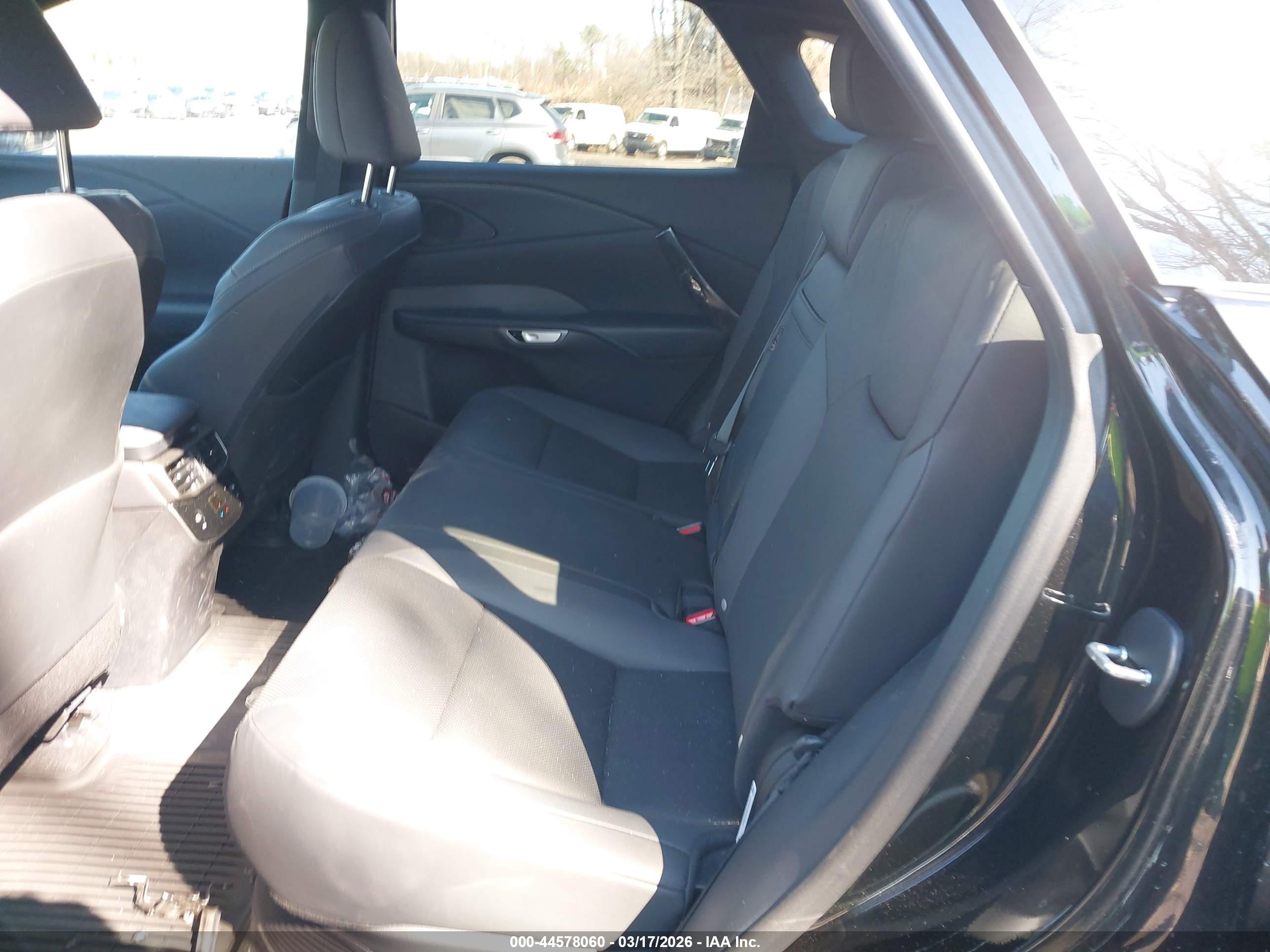 LEXUS RX image 8