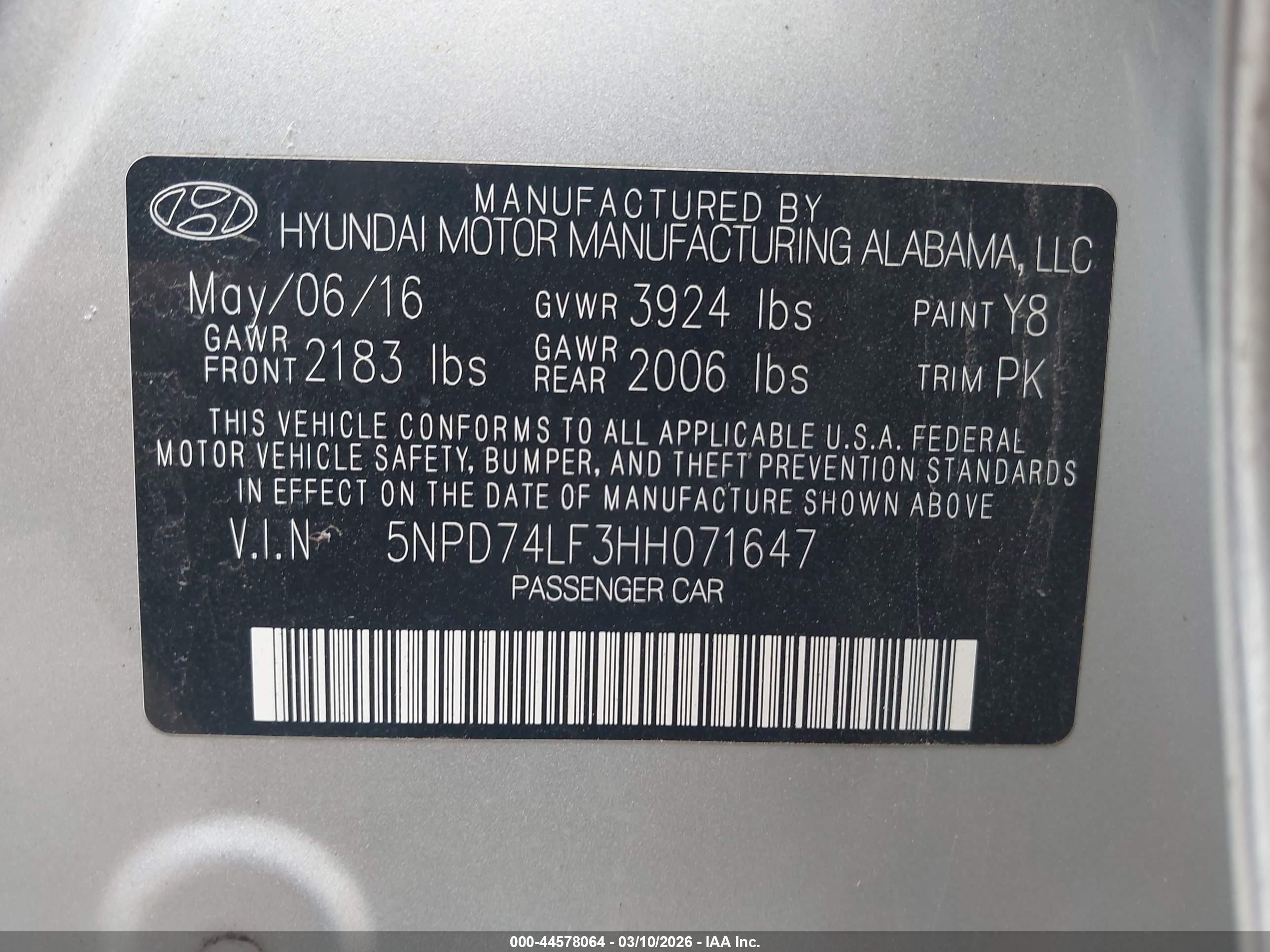 HYUNDAI ELANTRA image 9