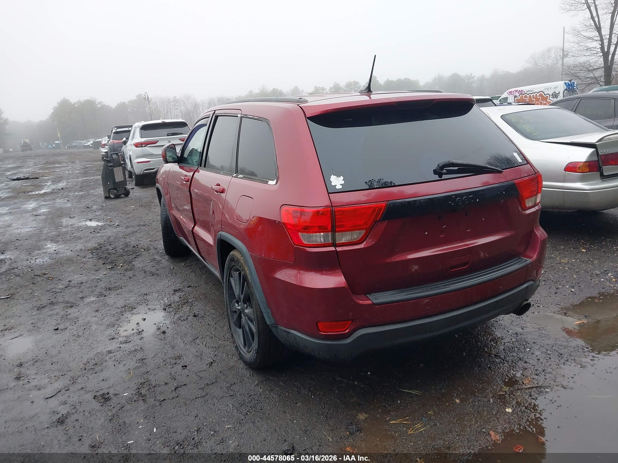 JEEP GRAND image 3
