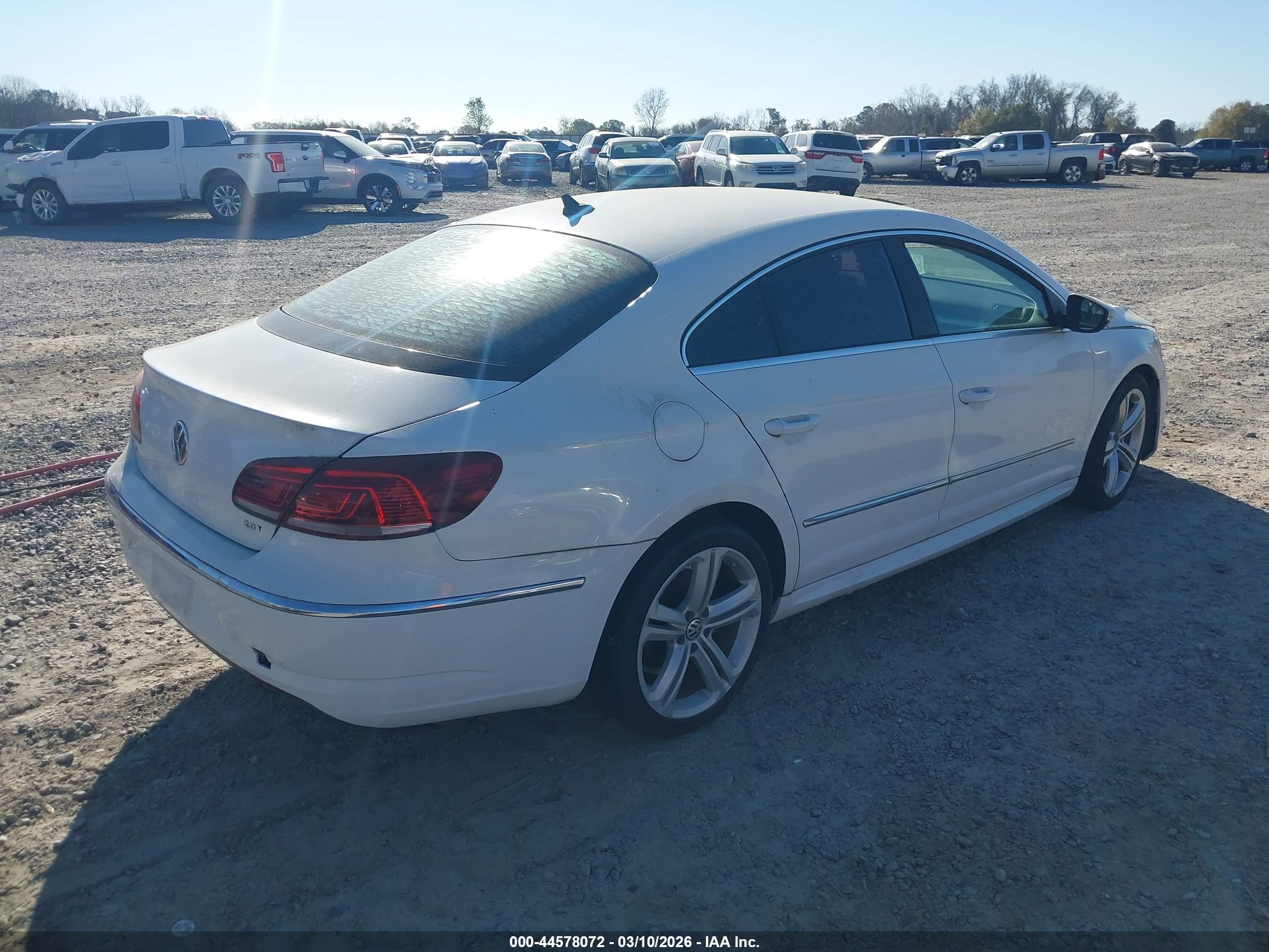 VOLKSWAGEN CC image 4