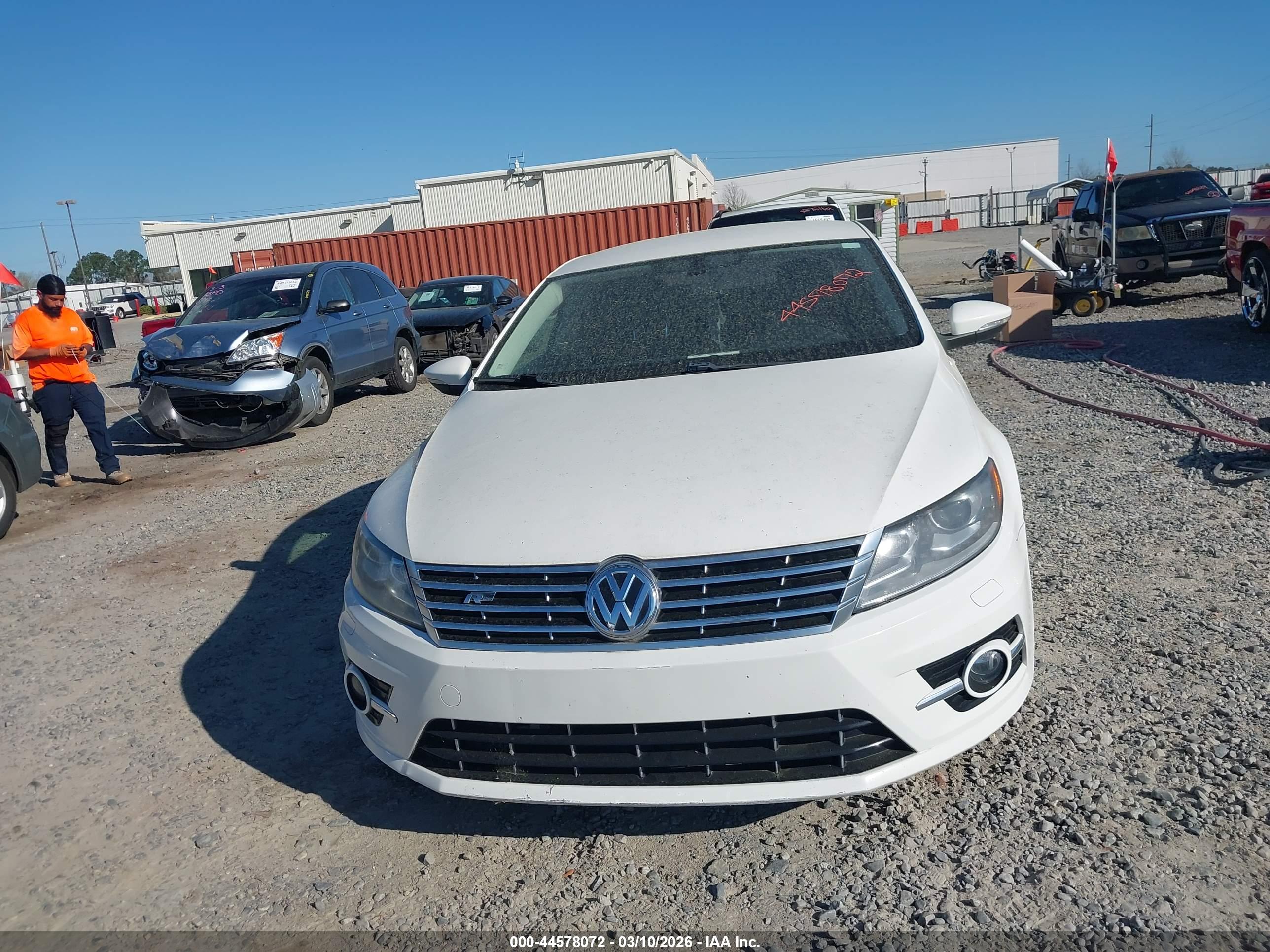 VOLKSWAGEN CC image 6