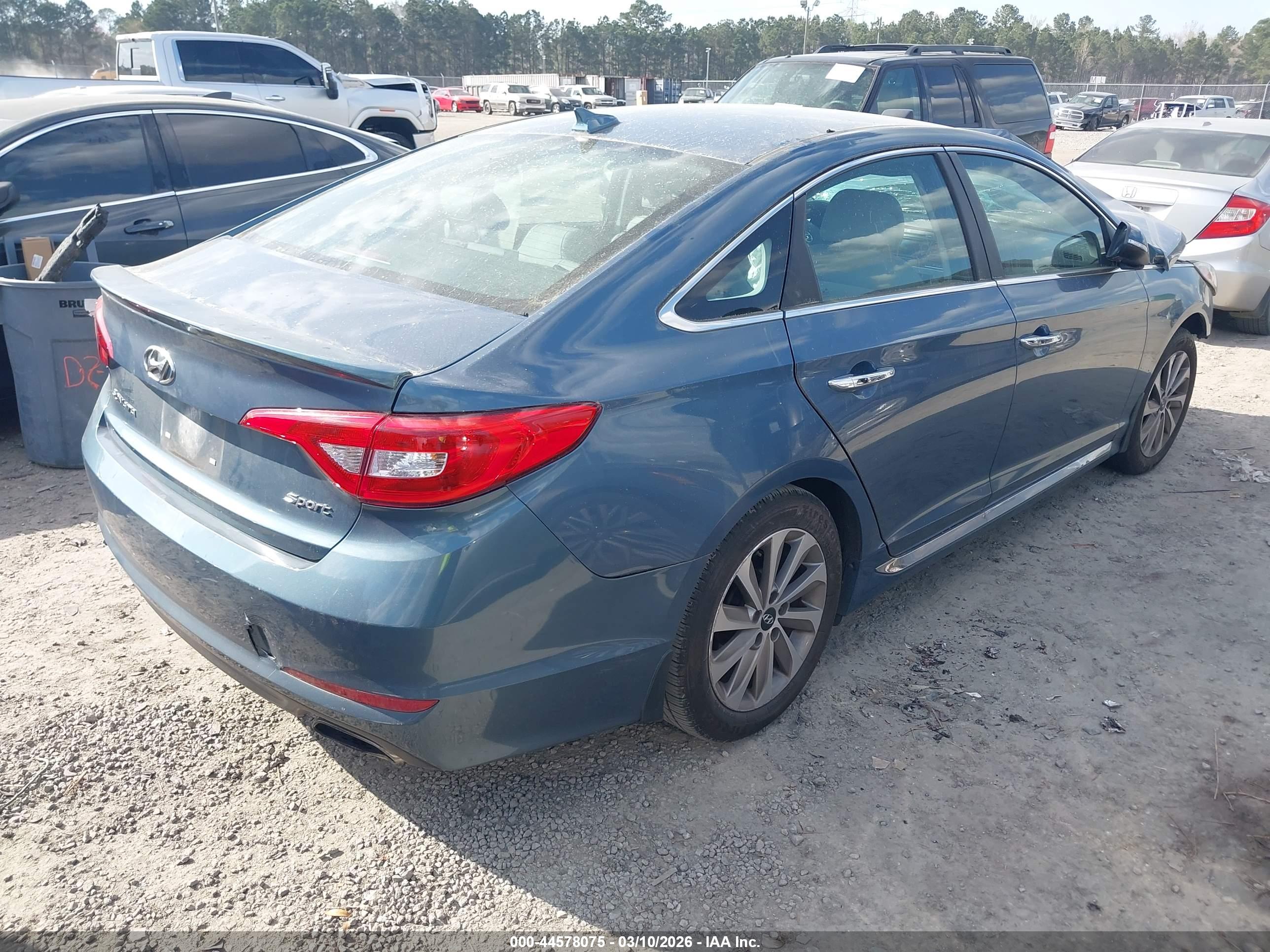 HYUNDAI SONATA image 4