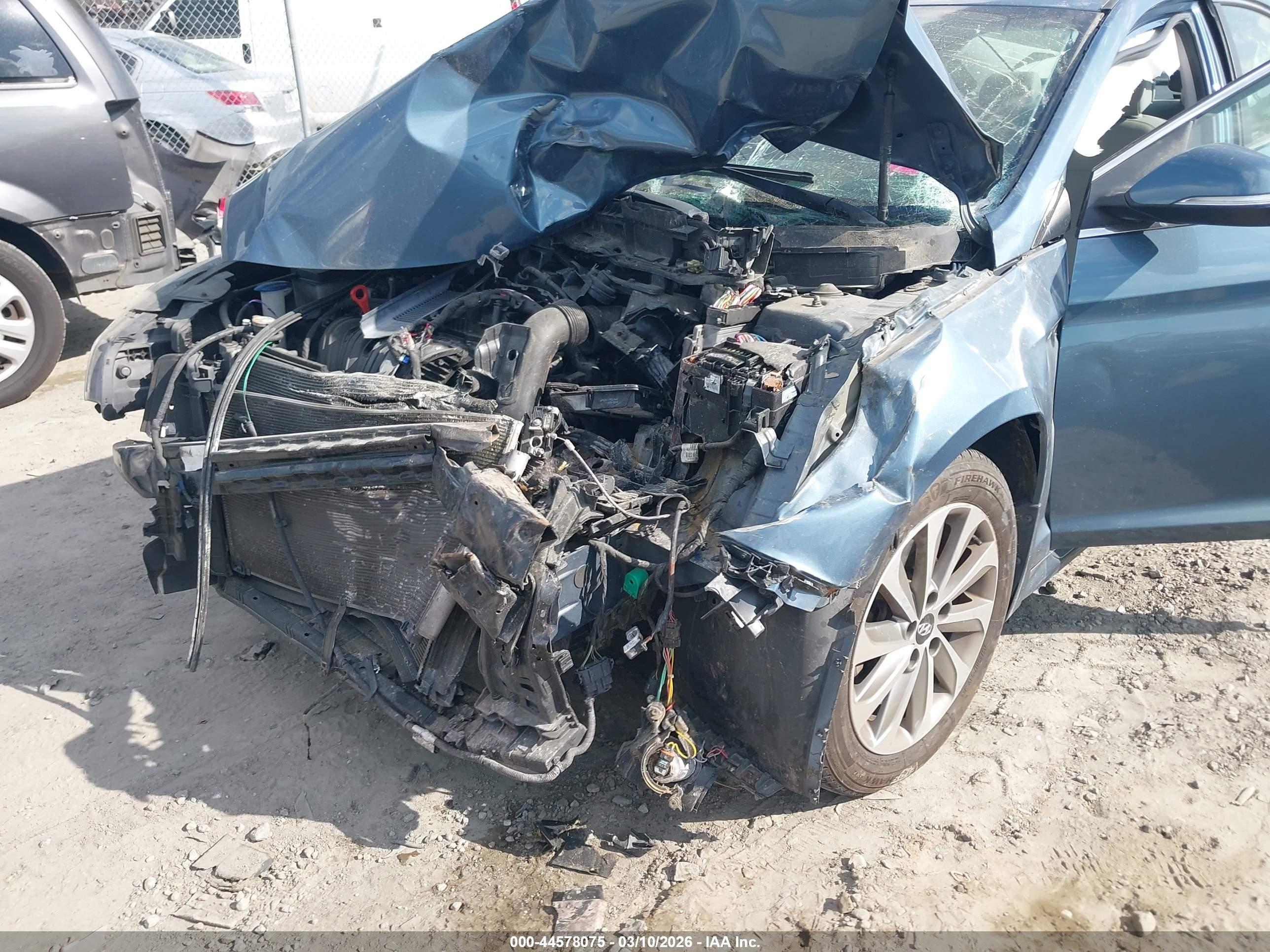 HYUNDAI SONATA image 6