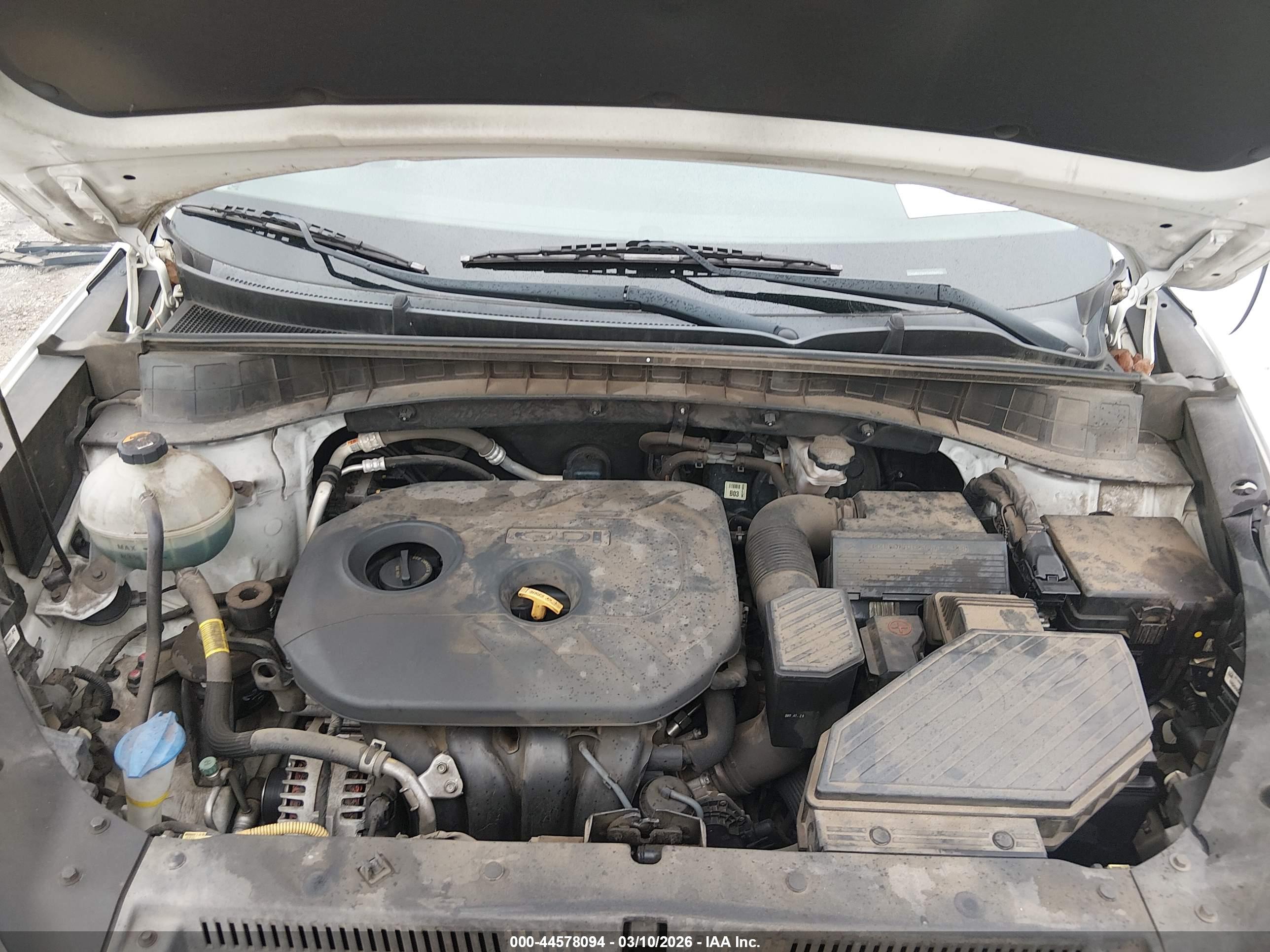 HYUNDAI TUCSON image 10