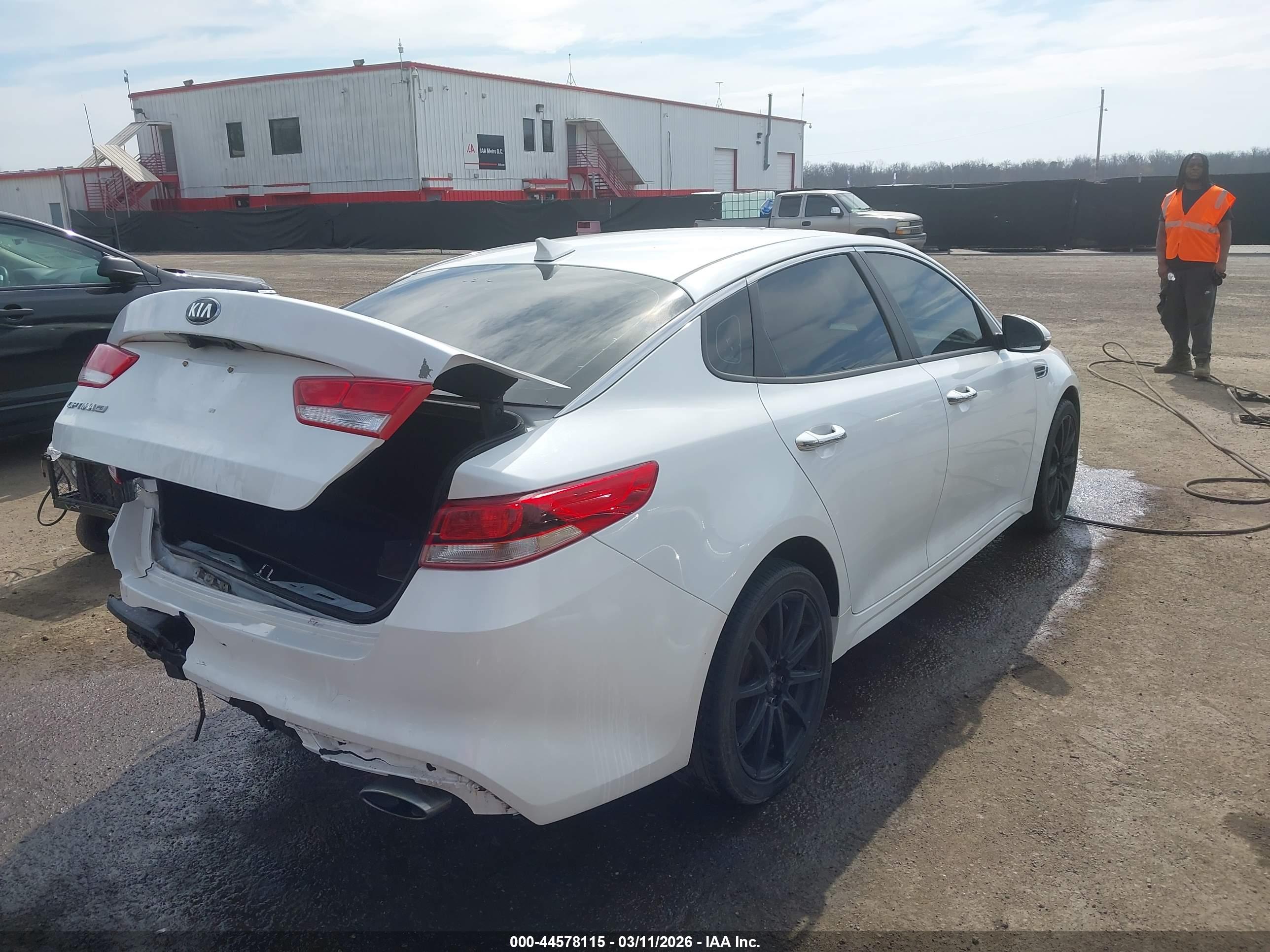 KIA OPTIMA image 4